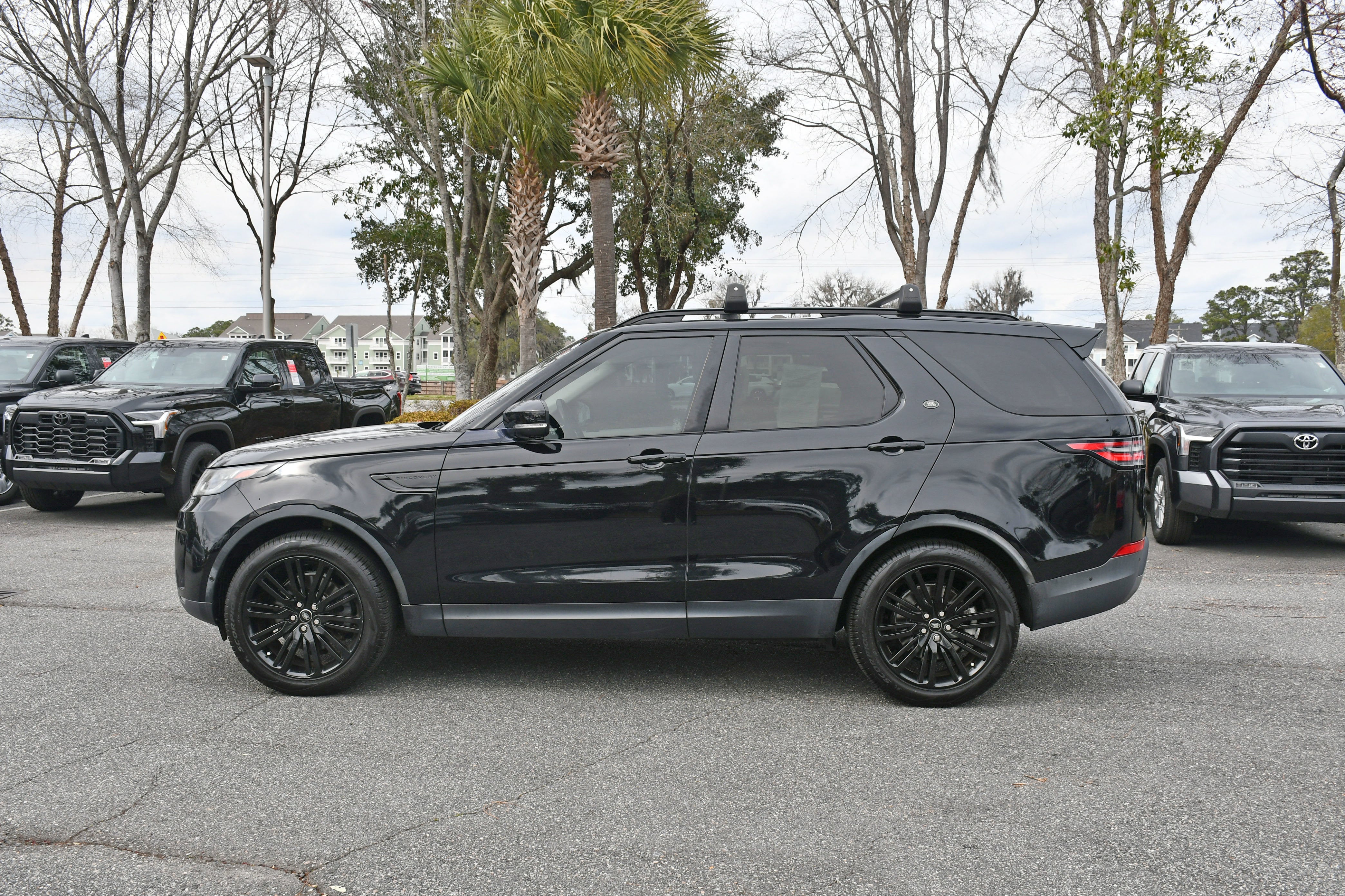 2017 Land Rover Discovery HSE Luxury