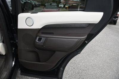 2017 Land Rover Discovery HSE Luxury