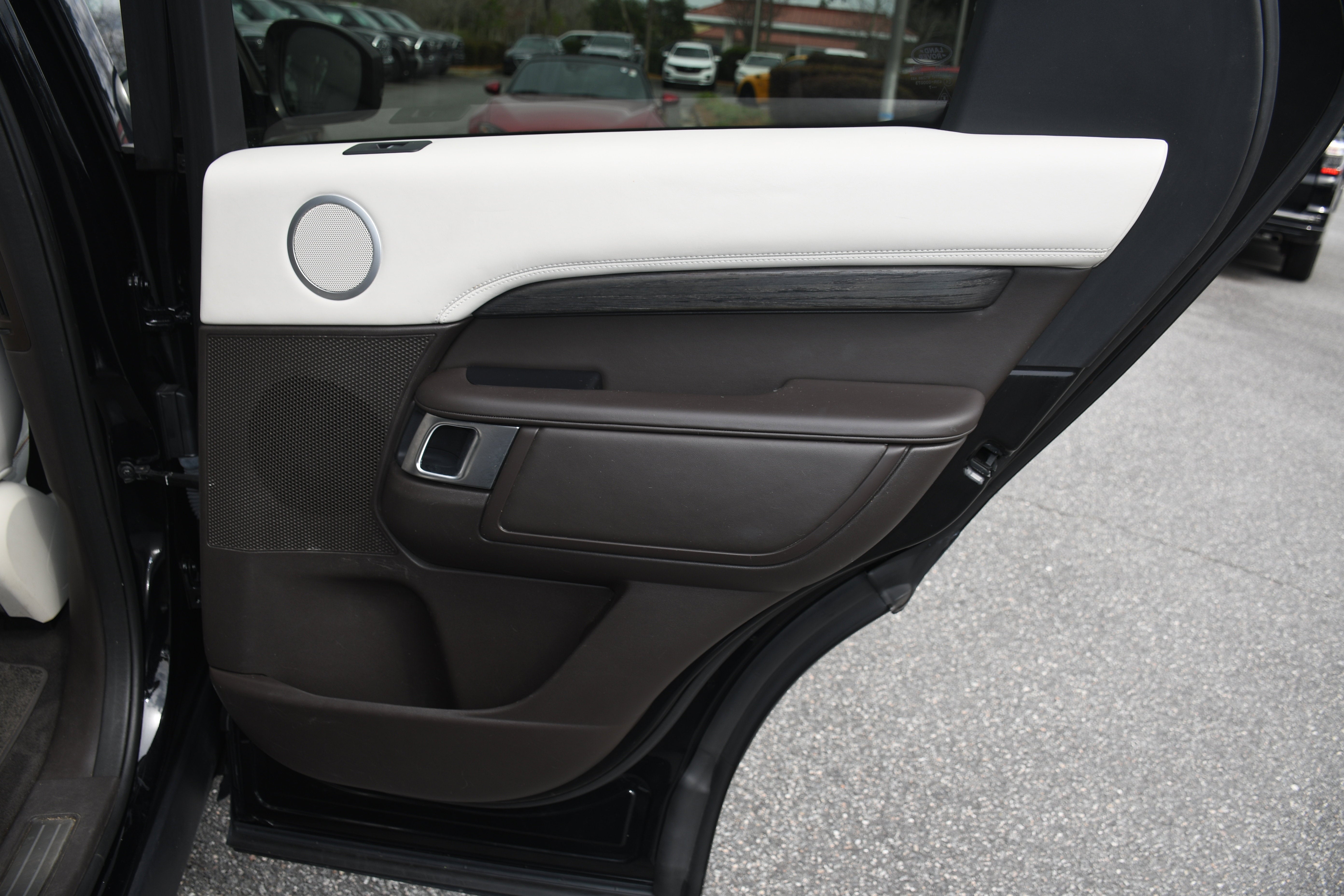 2017 Land Rover Discovery HSE Luxury