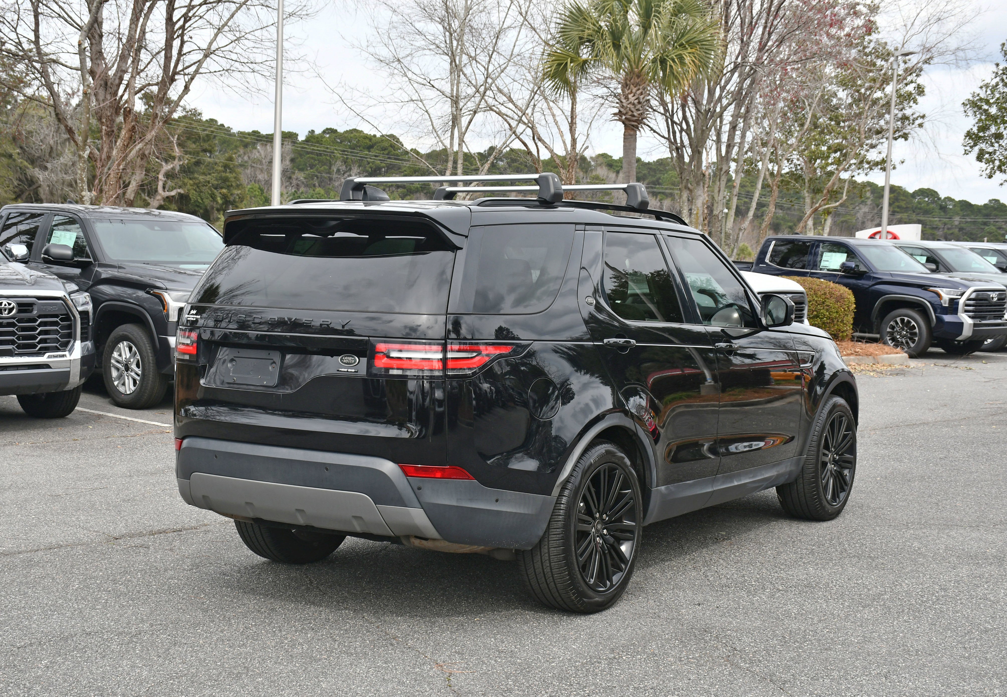 2017 Land Rover Discovery HSE Luxury