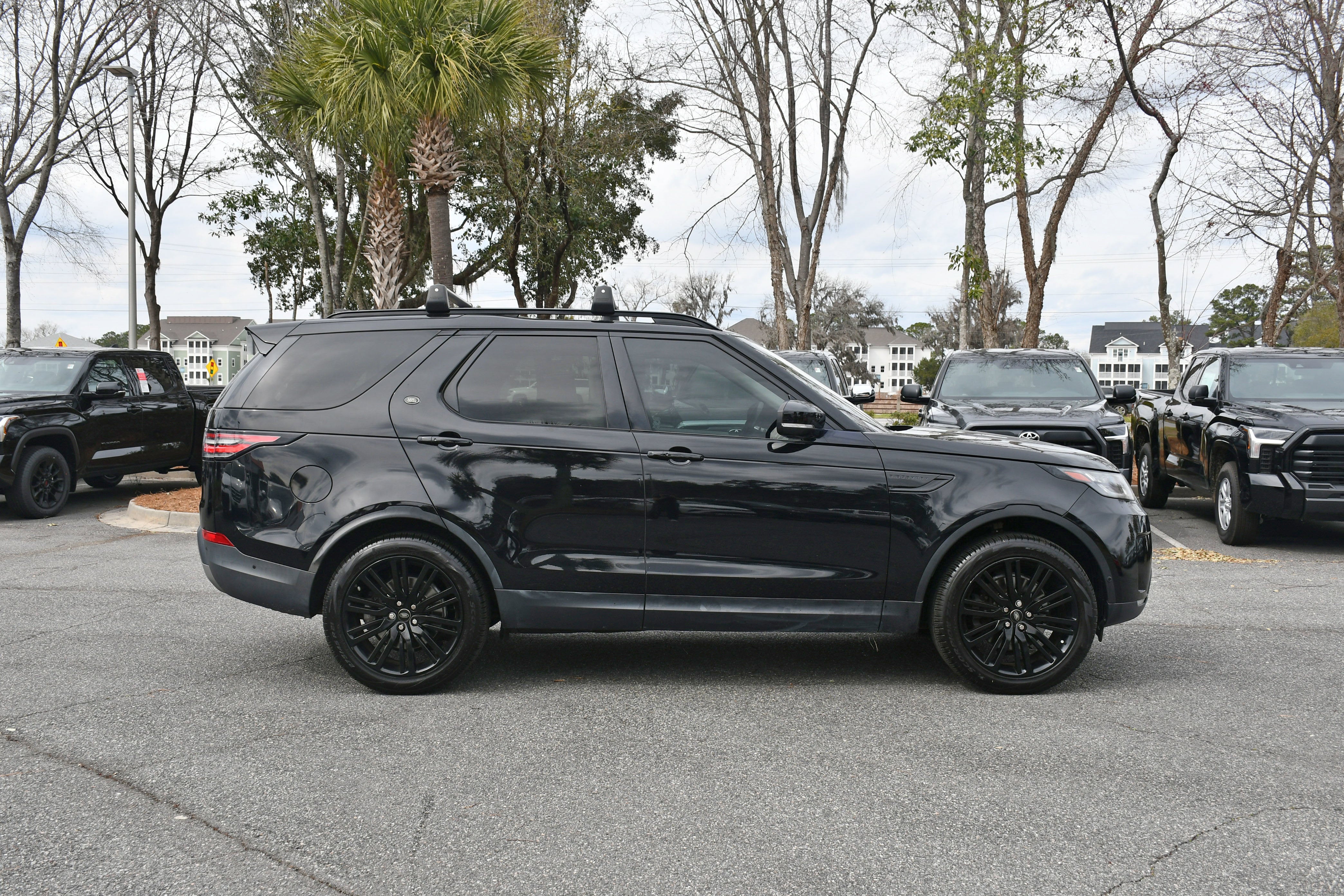 2017 Land Rover Discovery HSE Luxury