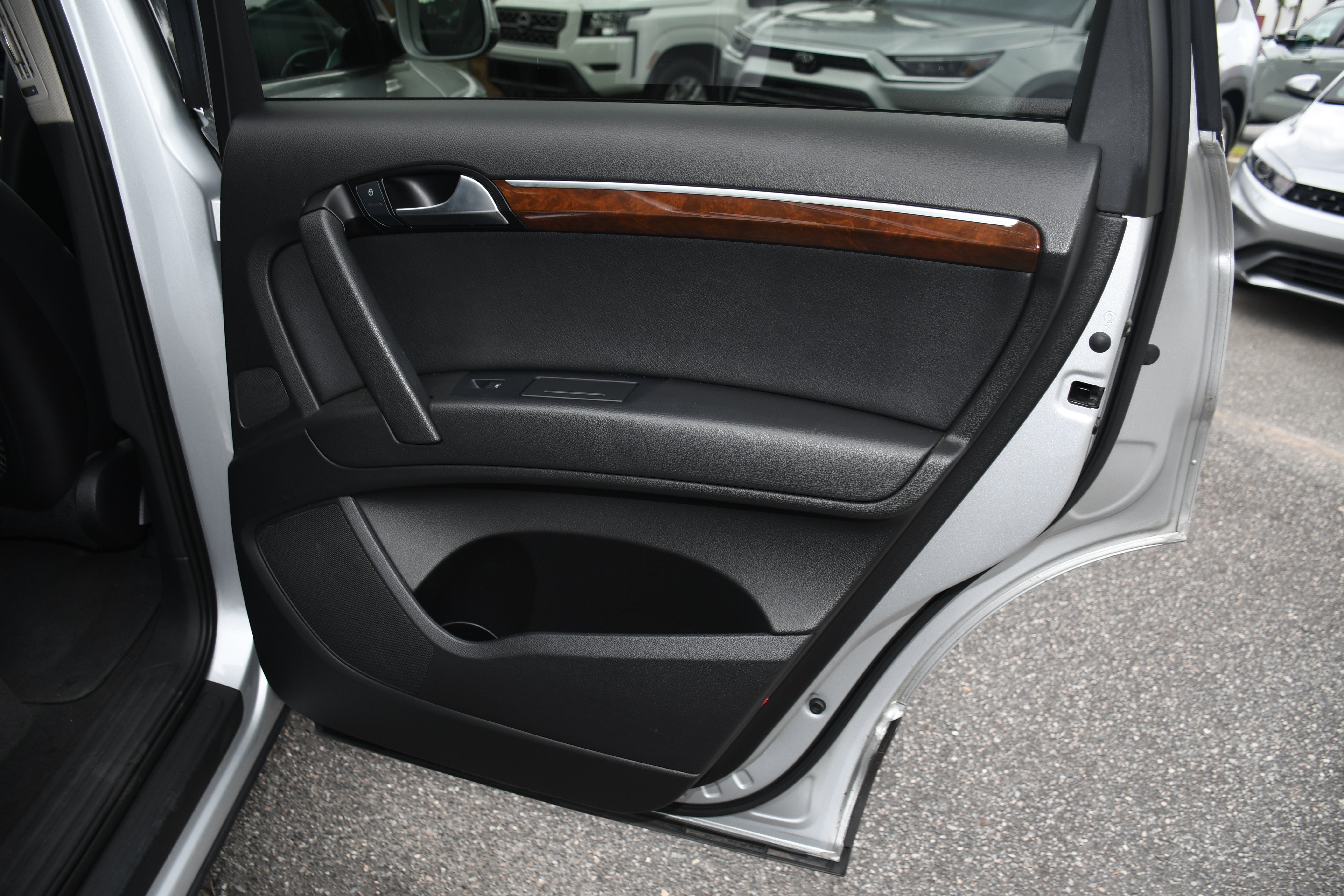 2011 Audi Q7 PREMIUM PLUS