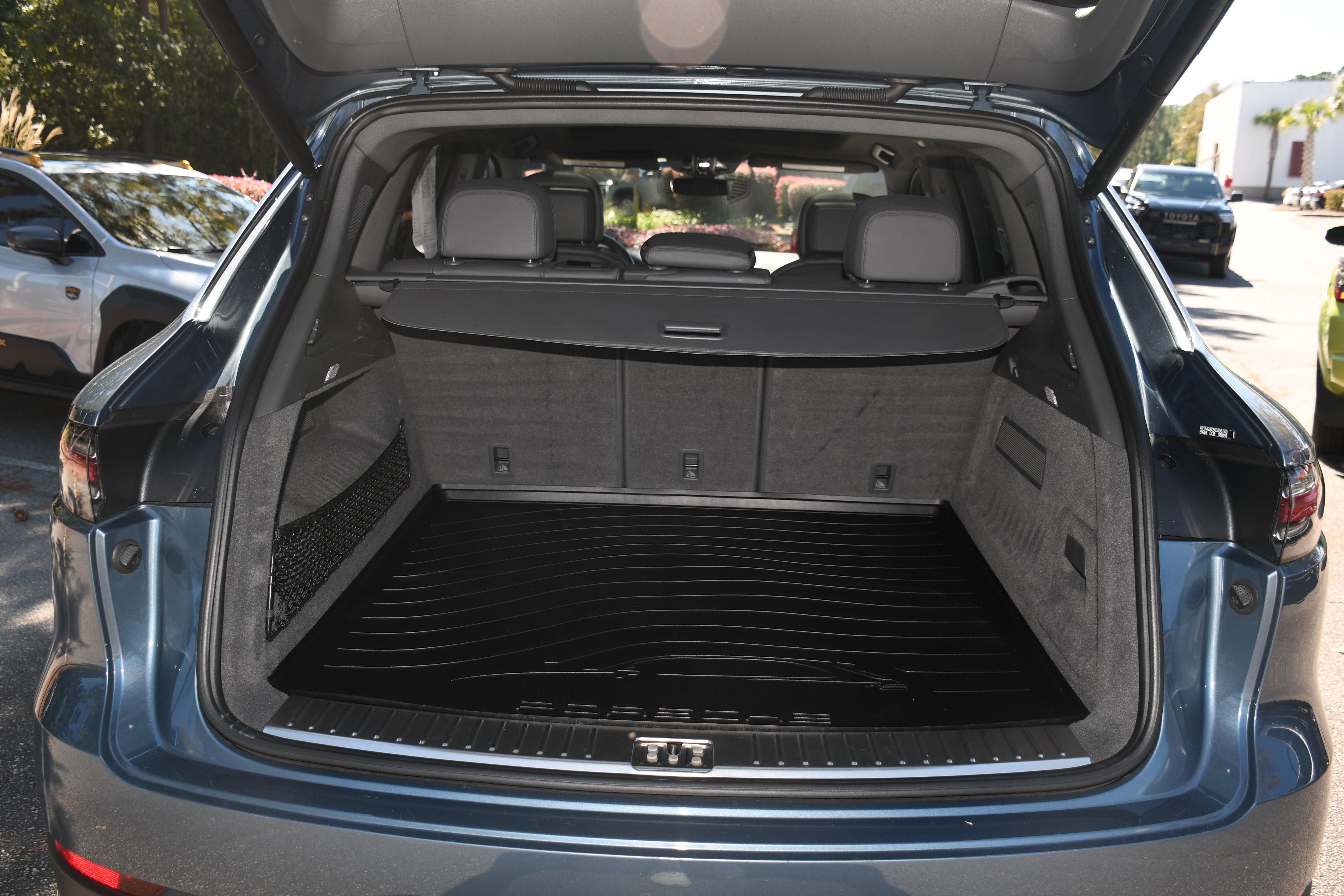 2019 Porsche Cayenne 4DR SUV AWD