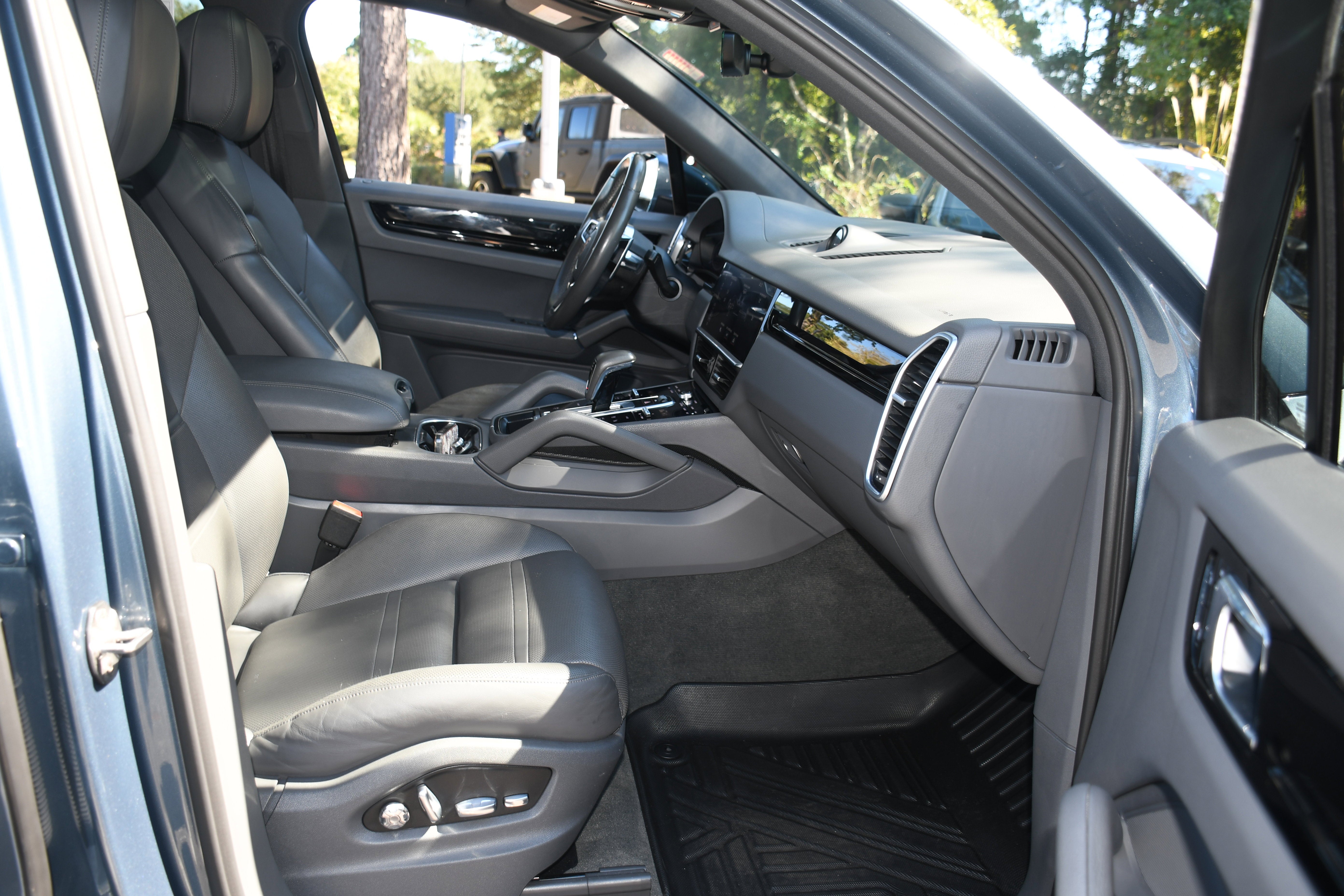 2019 Porsche Cayenne 4DR SUV AWD