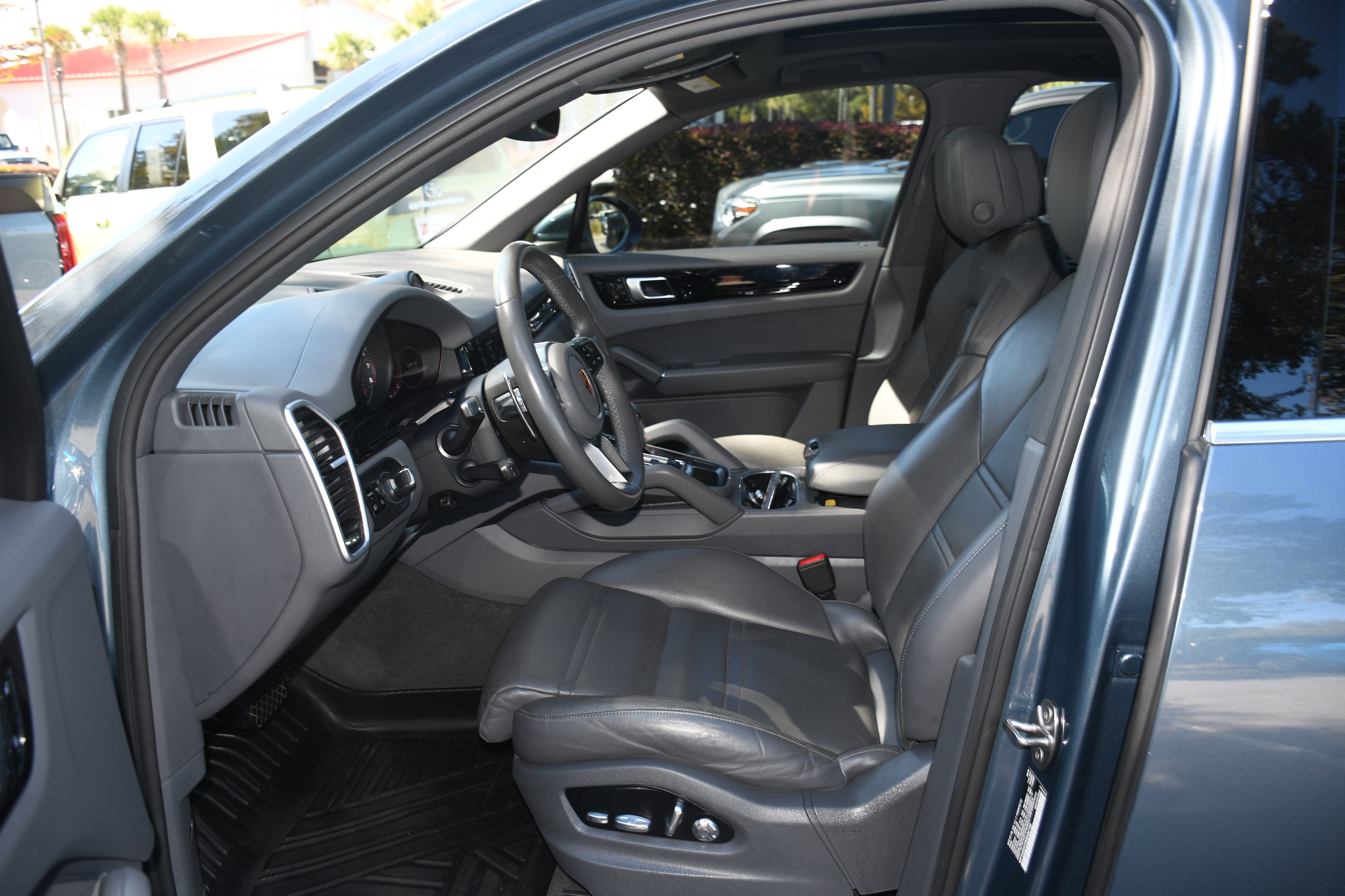 2019 Porsche Cayenne 4DR SUV AWD