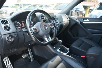 2016 Volkswagen Tiguan R-Line