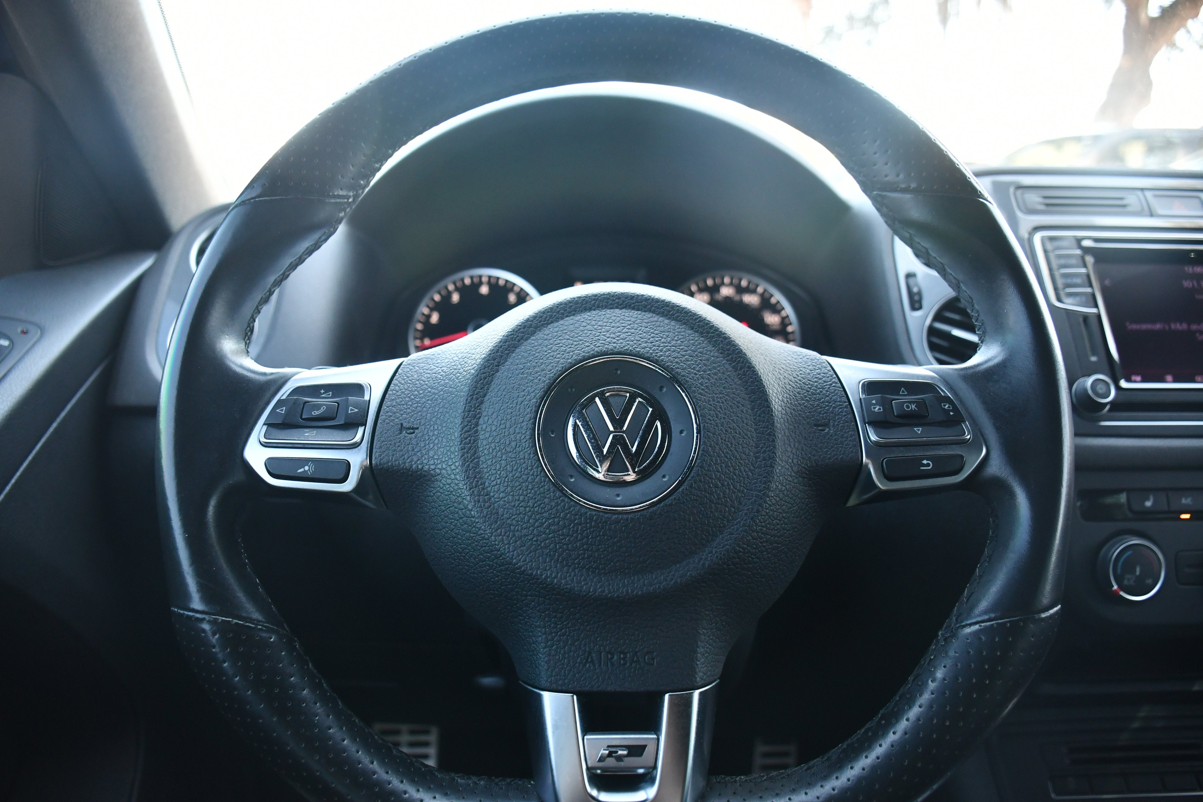 2016 Volkswagen Tiguan R-Line