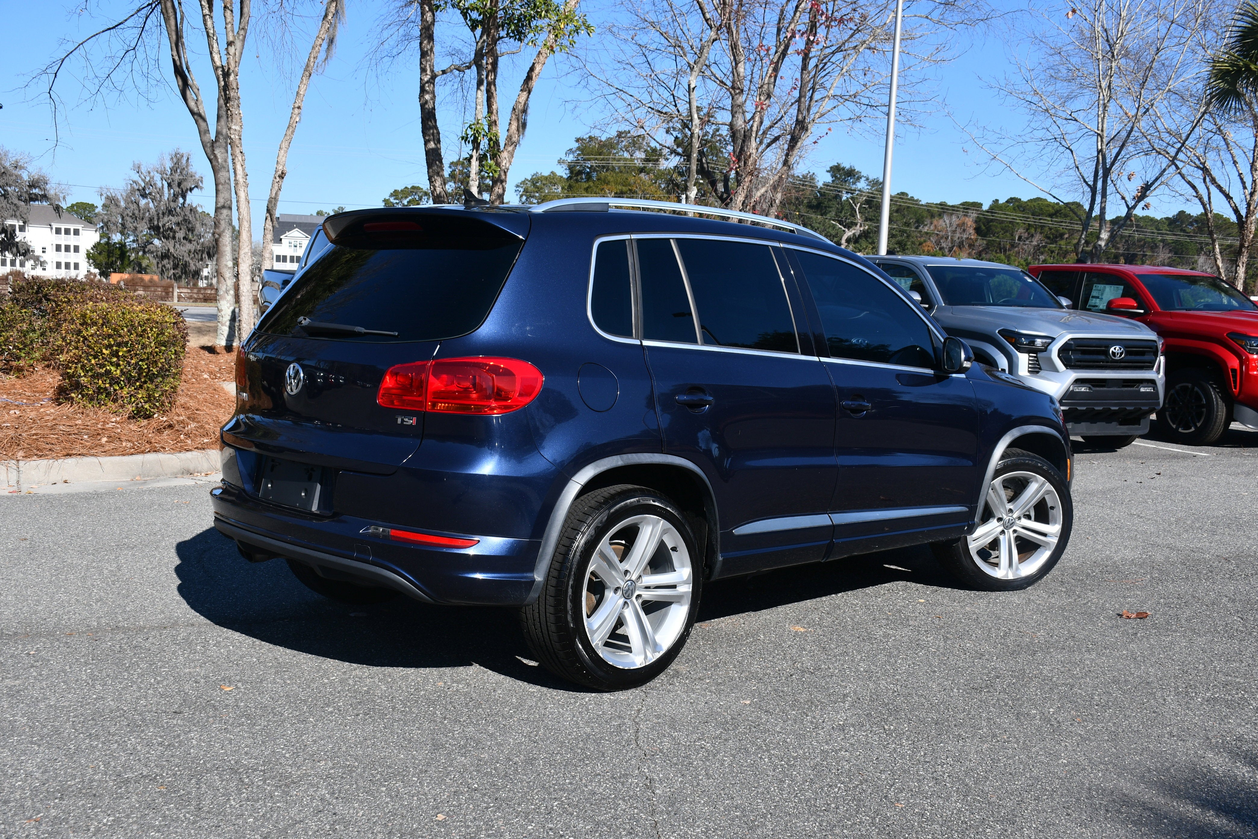 2016 Volkswagen Tiguan R-Line