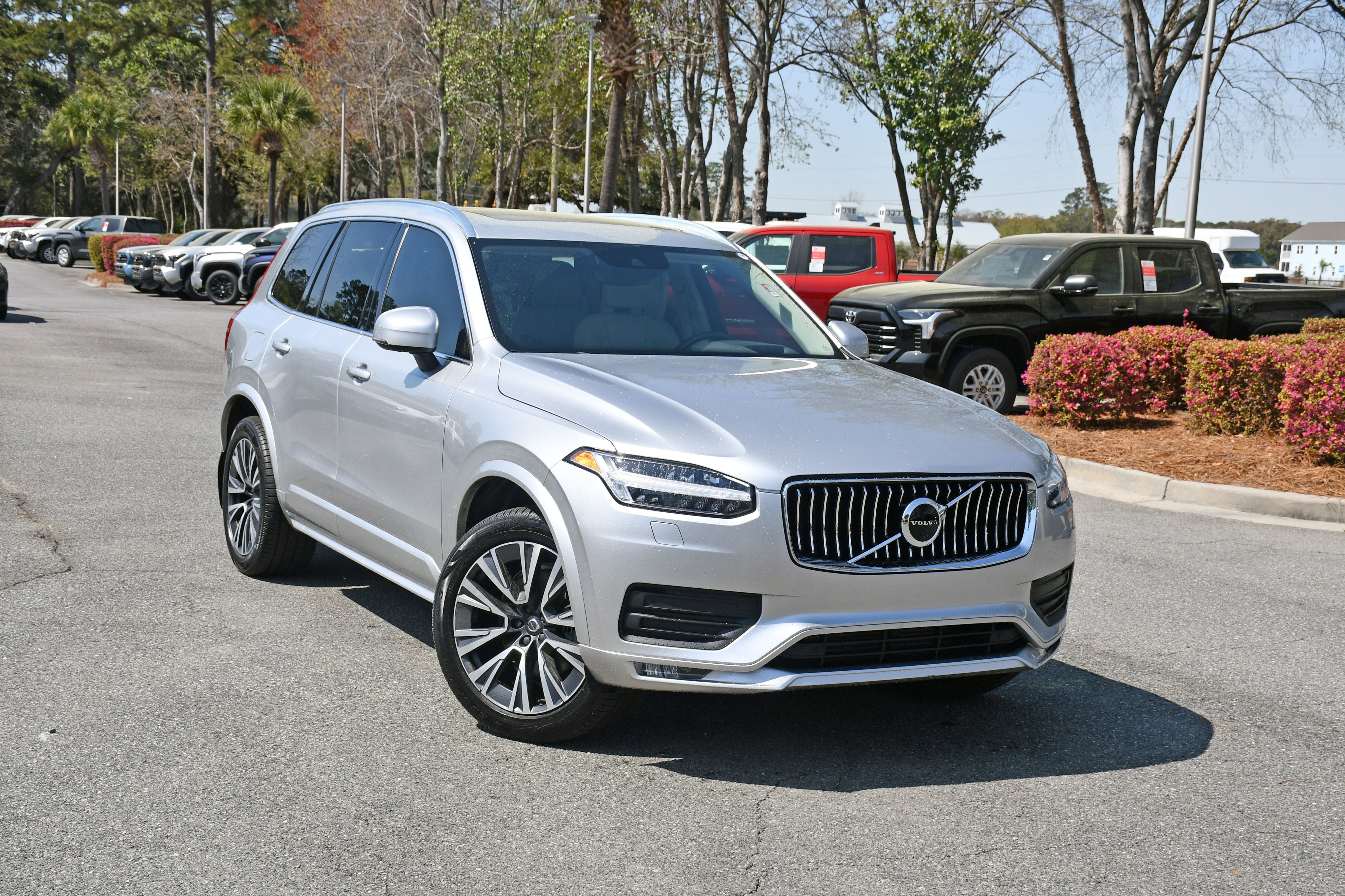 2021 Volvo XC90 Momentum