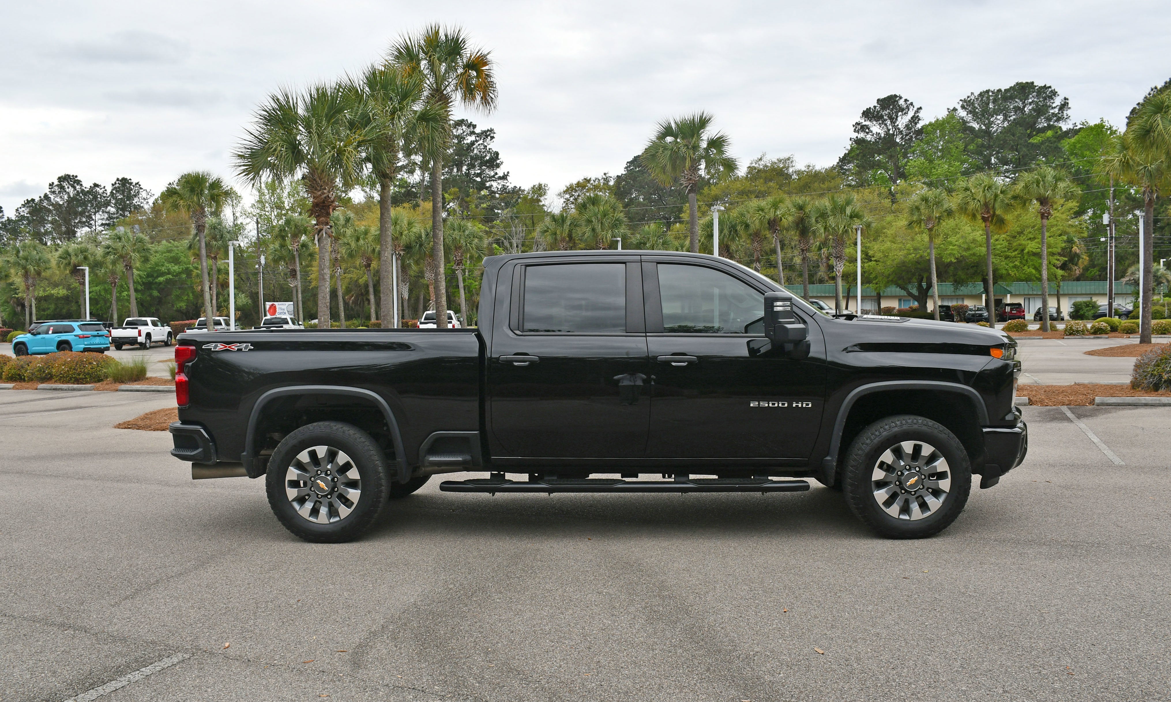 2024 Chevrolet Silverado 2500HD Custom