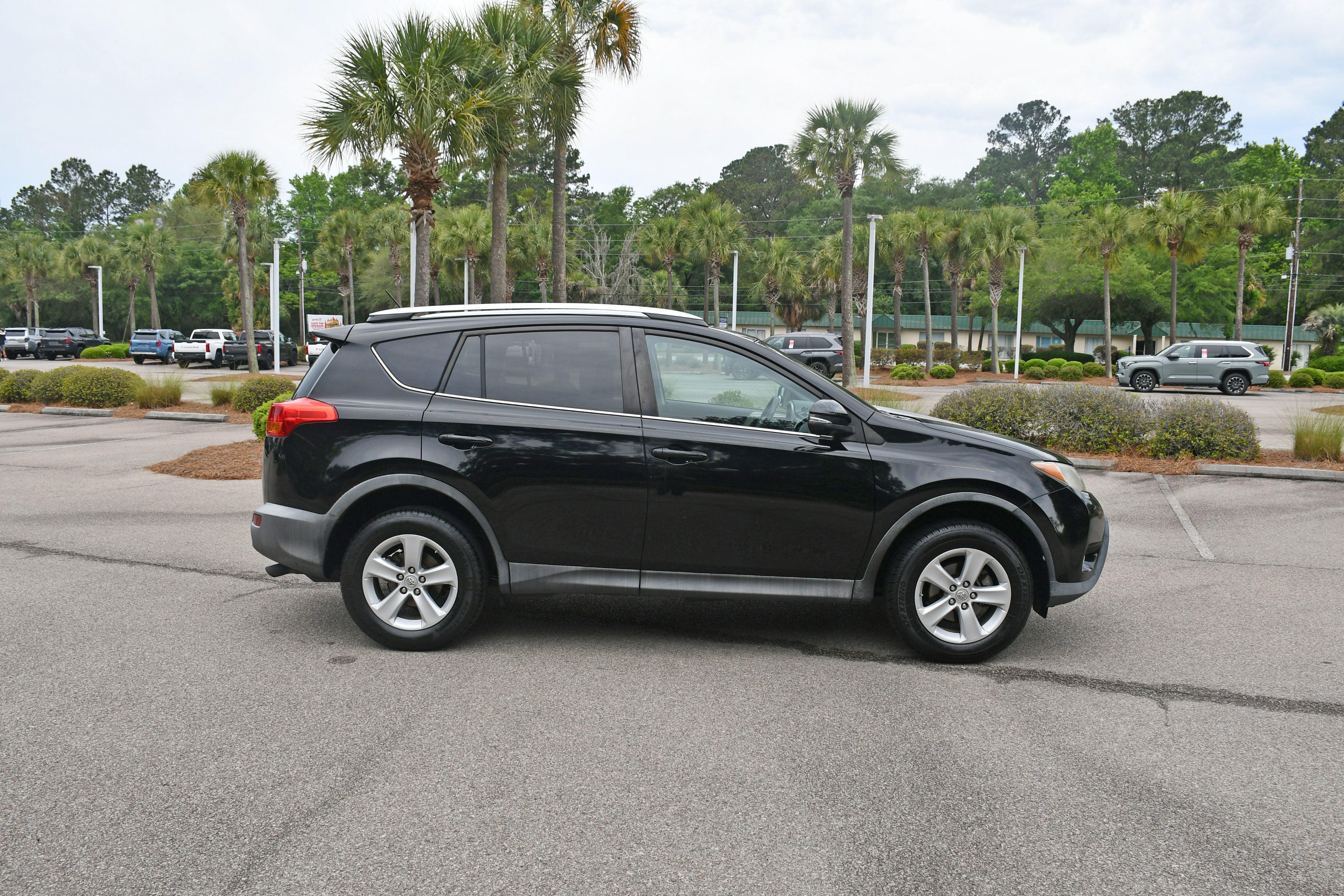 2014 Toyota RAV4 XLE