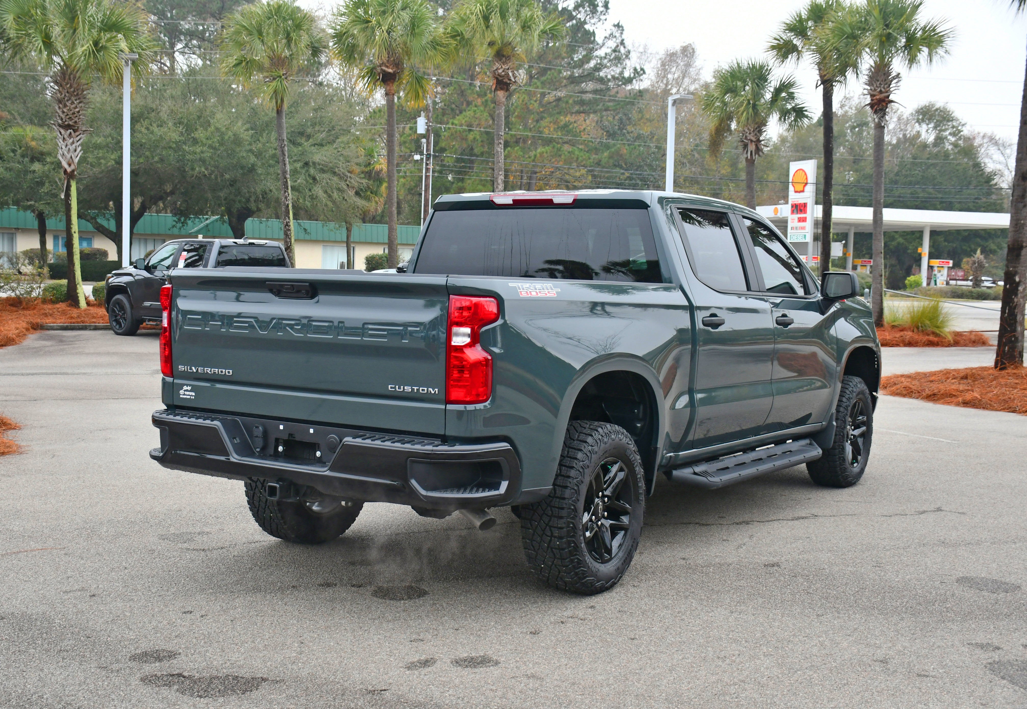 2025 Chevrolet Silverado 1500 Custom Trail Boss