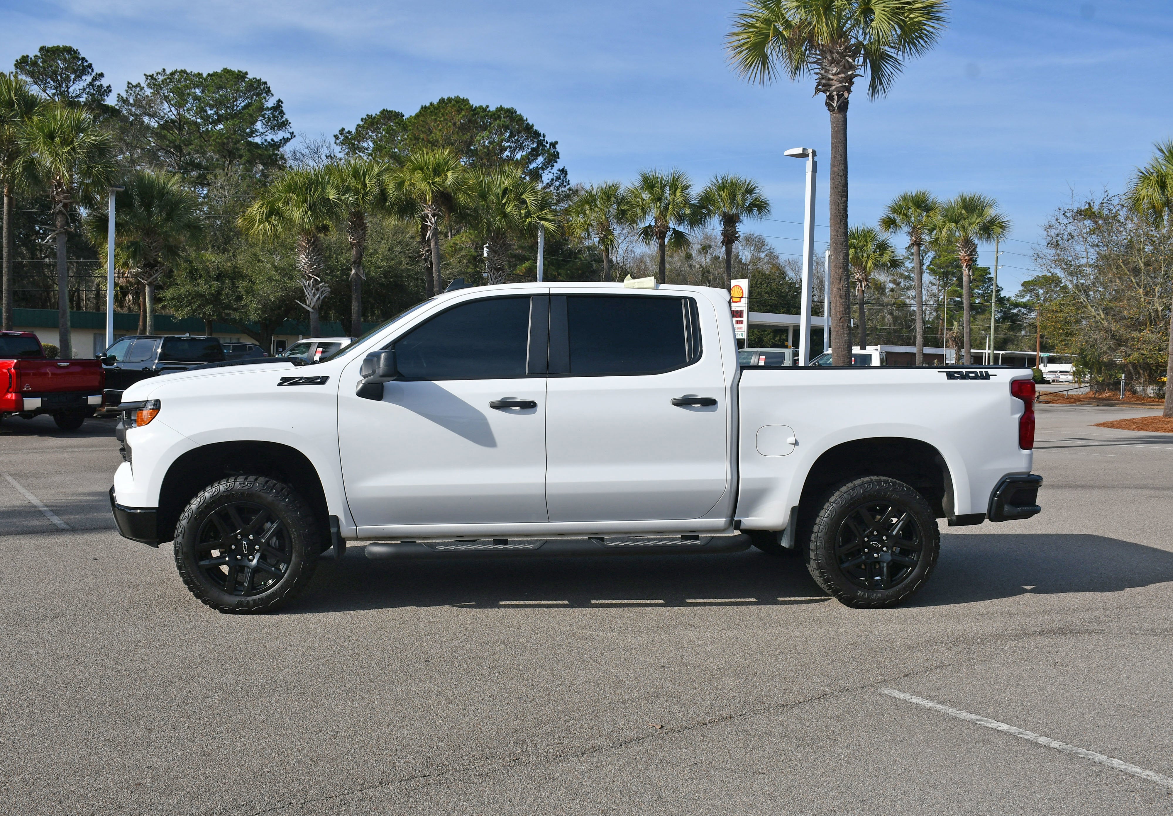2025 Chevrolet Silverado 1500 Custom Trail Boss