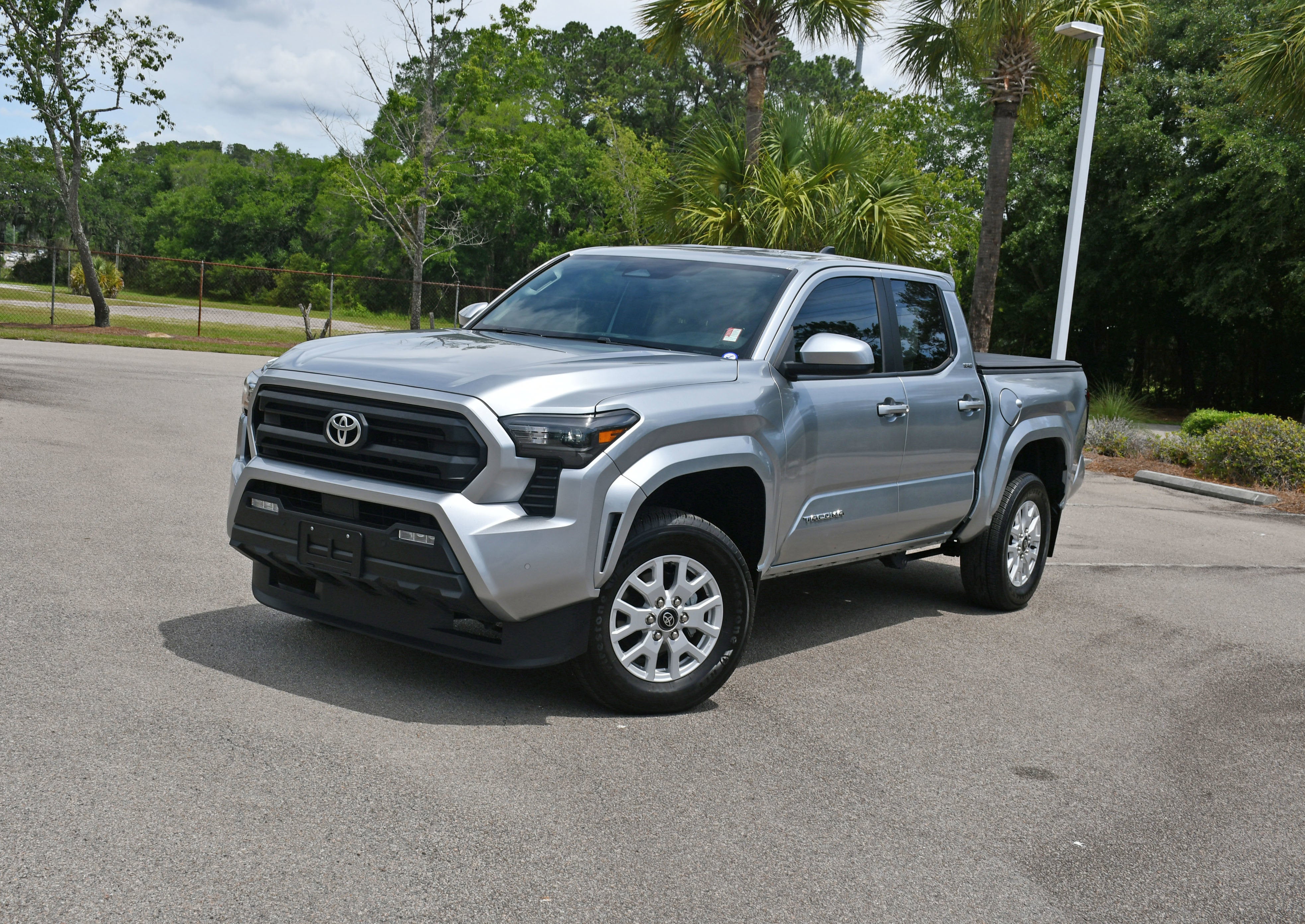 2024 Toyota Tacoma SR5