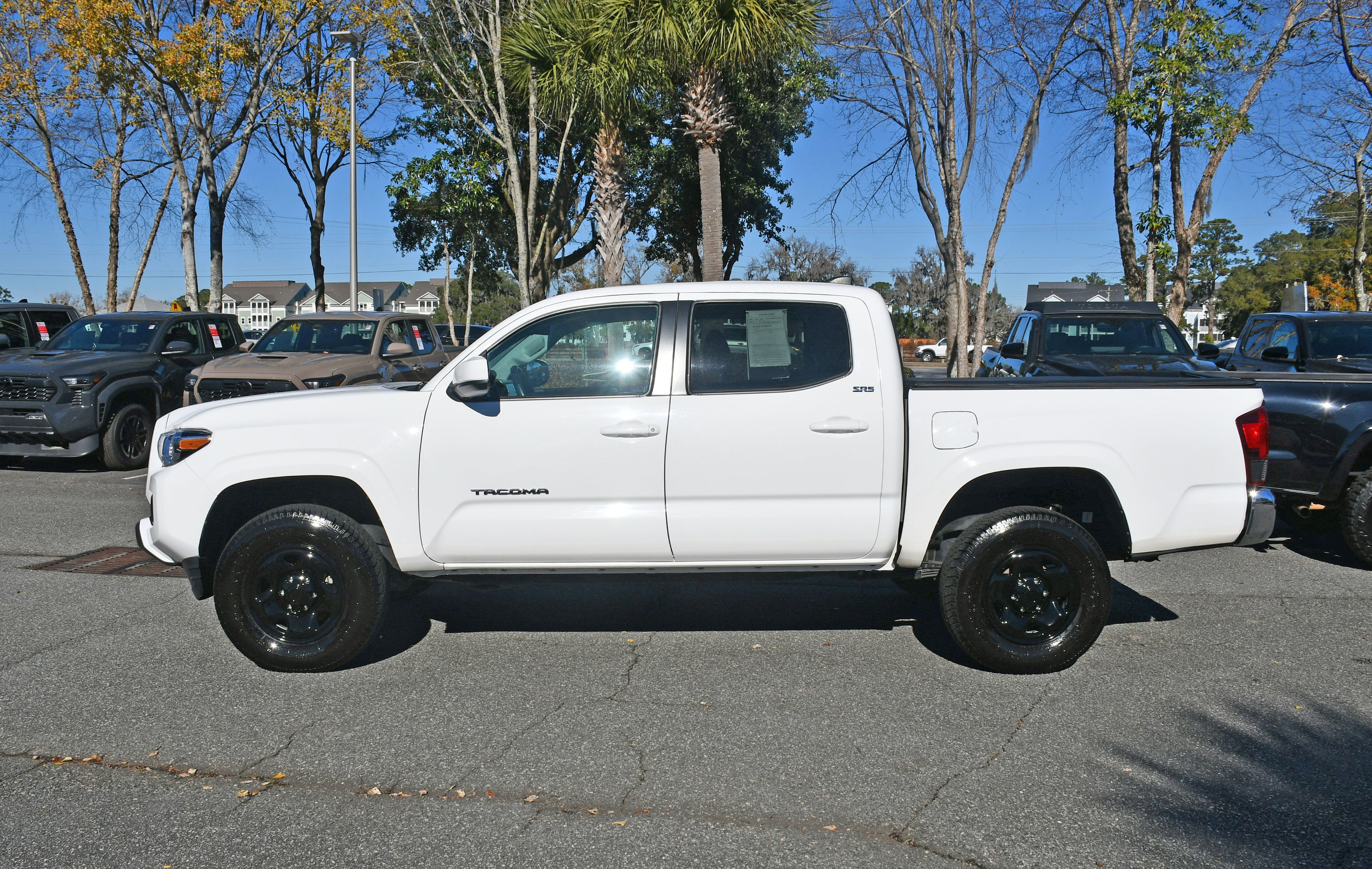 2022 Toyota Tacoma SR