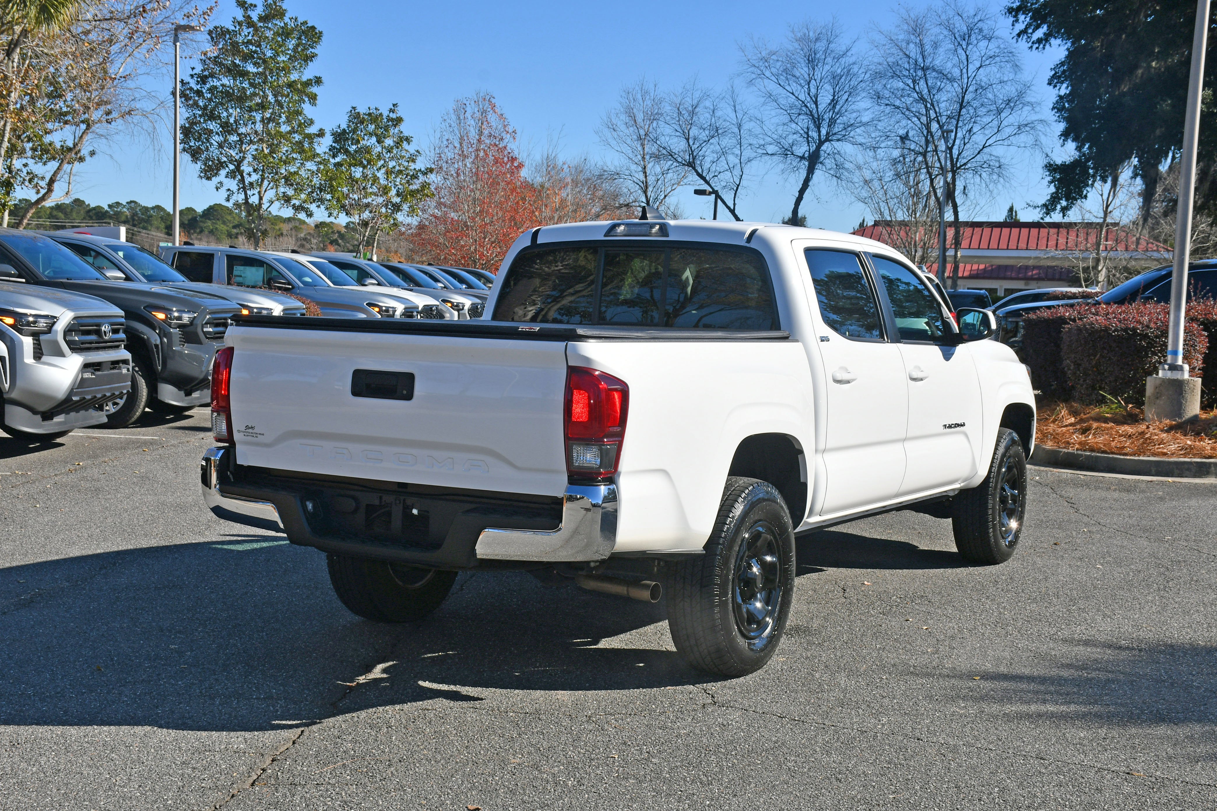 2022 Toyota Tacoma SR