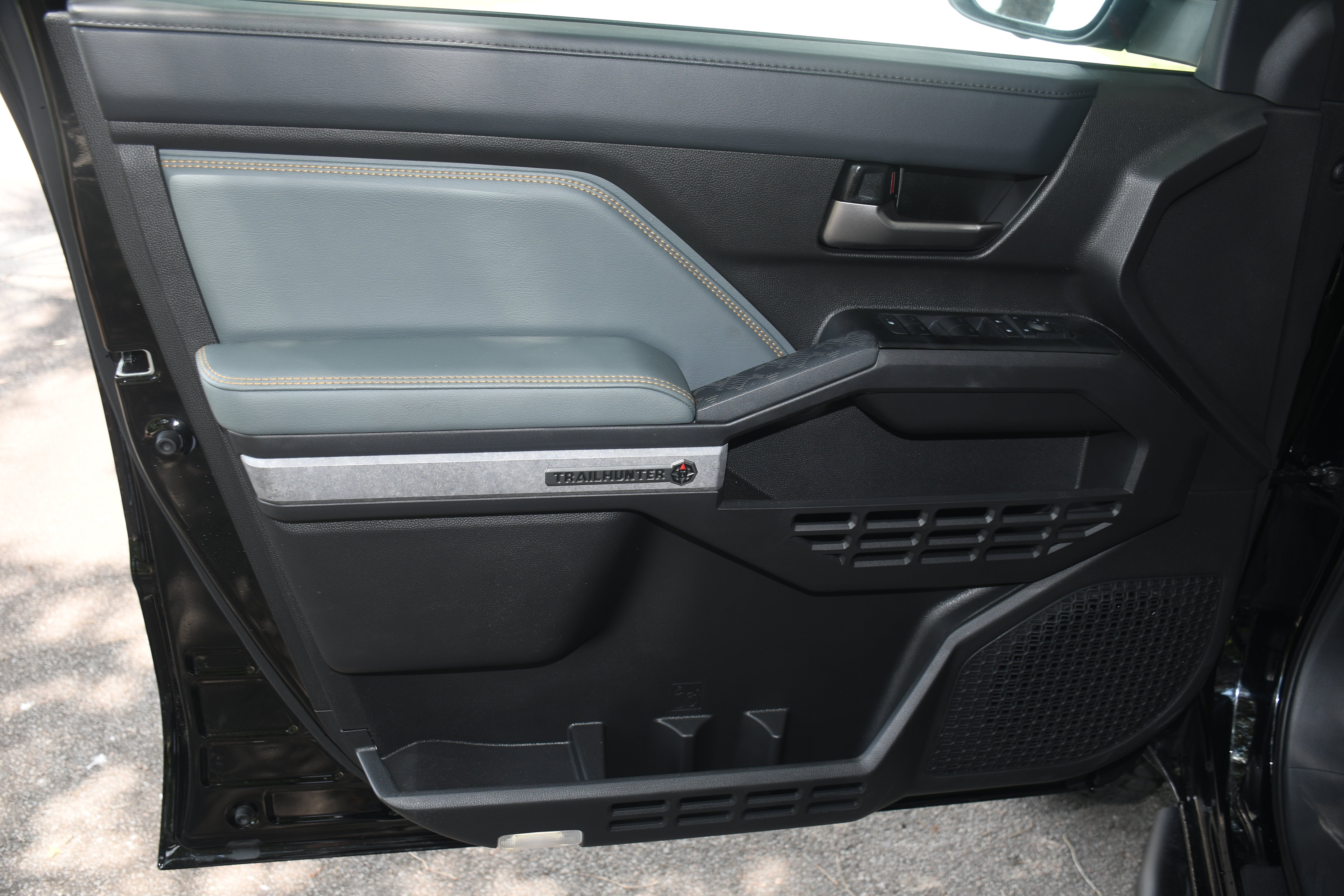 2025 Toyota Tacoma Trailhunter Hybrid