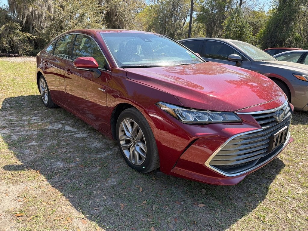 2021 Toyota Avalon Hybrid XLE