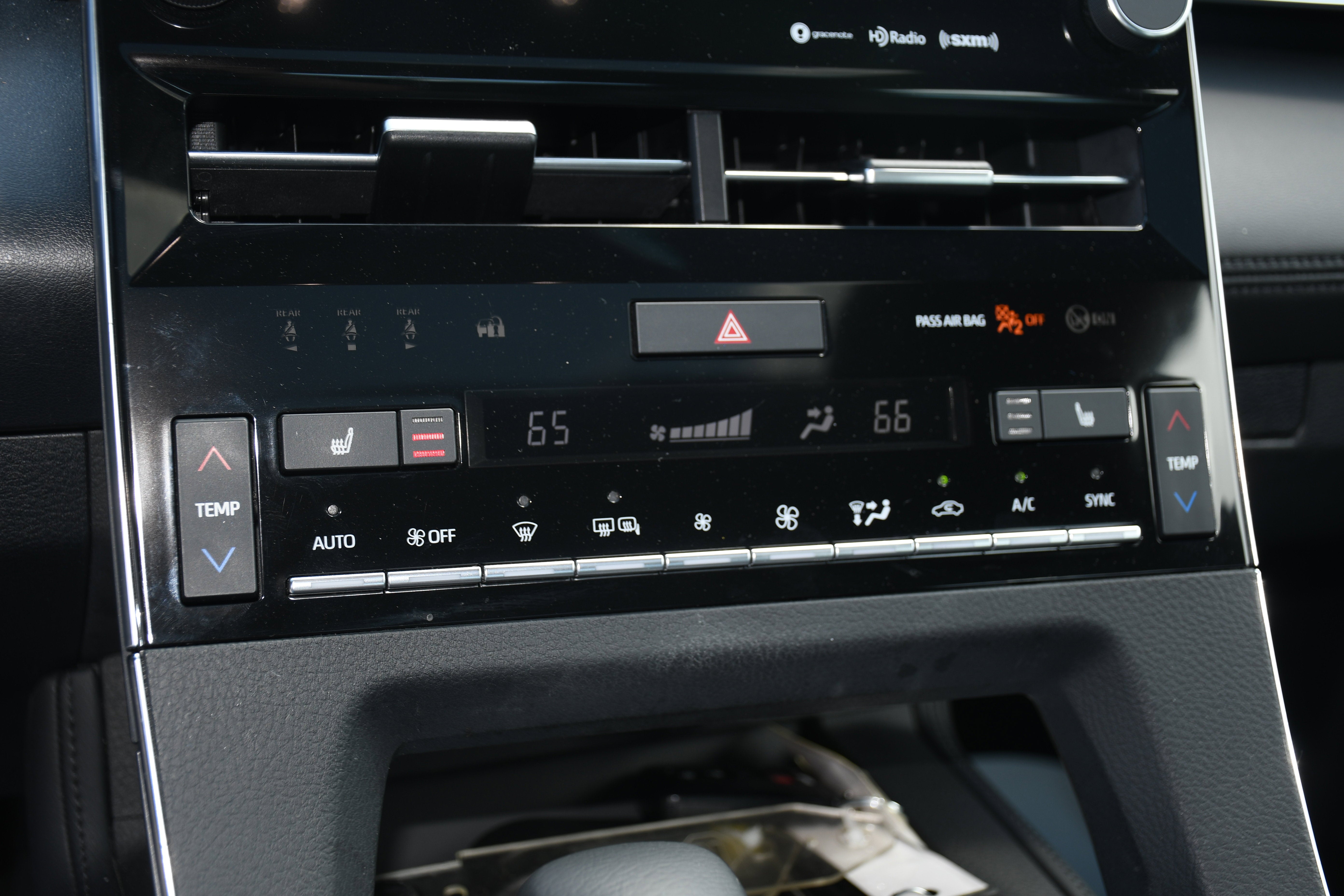 2019 Toyota Avalon XLE