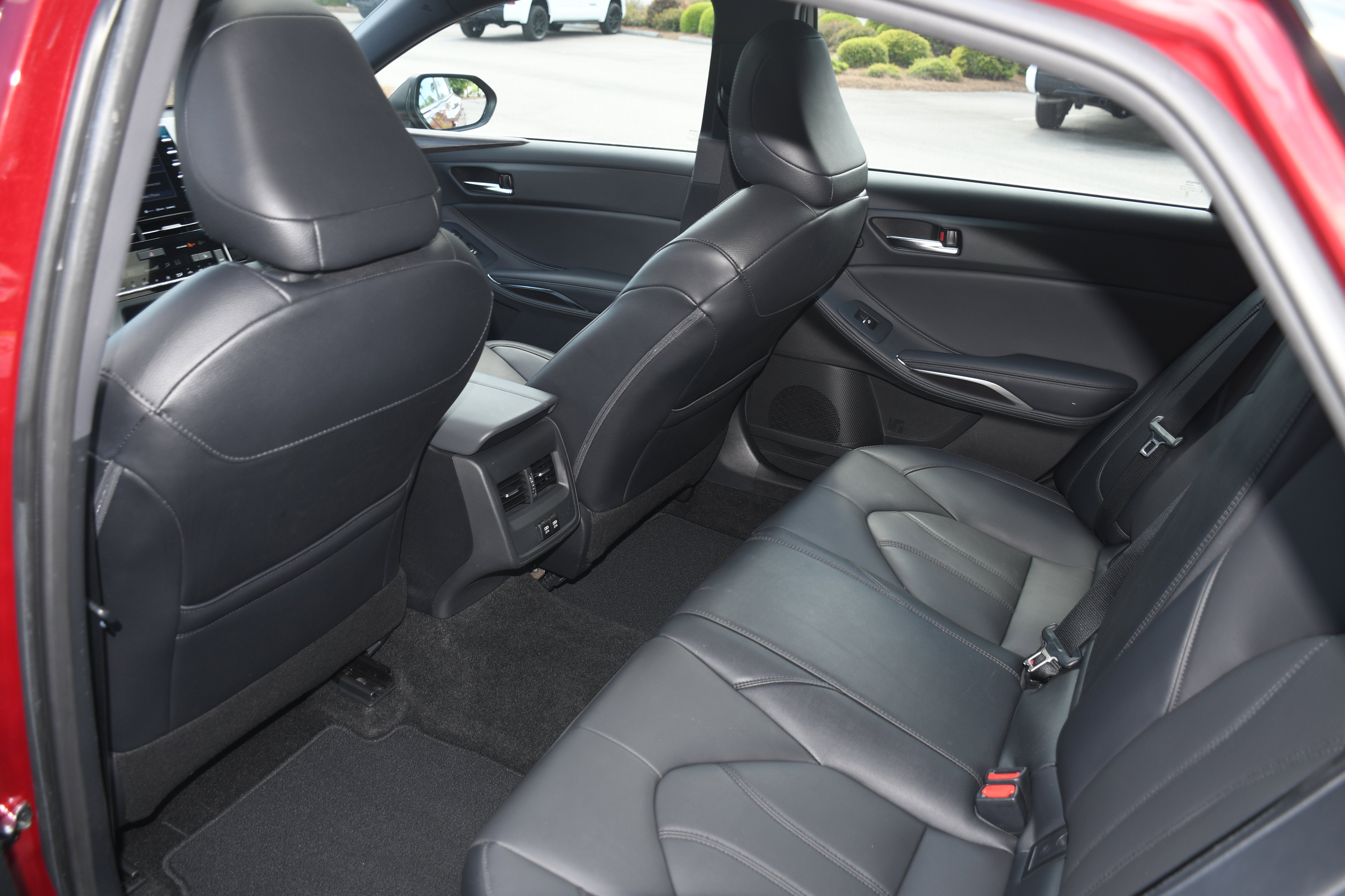 2019 Toyota Avalon XLE