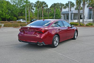 2019 Toyota Avalon XLE