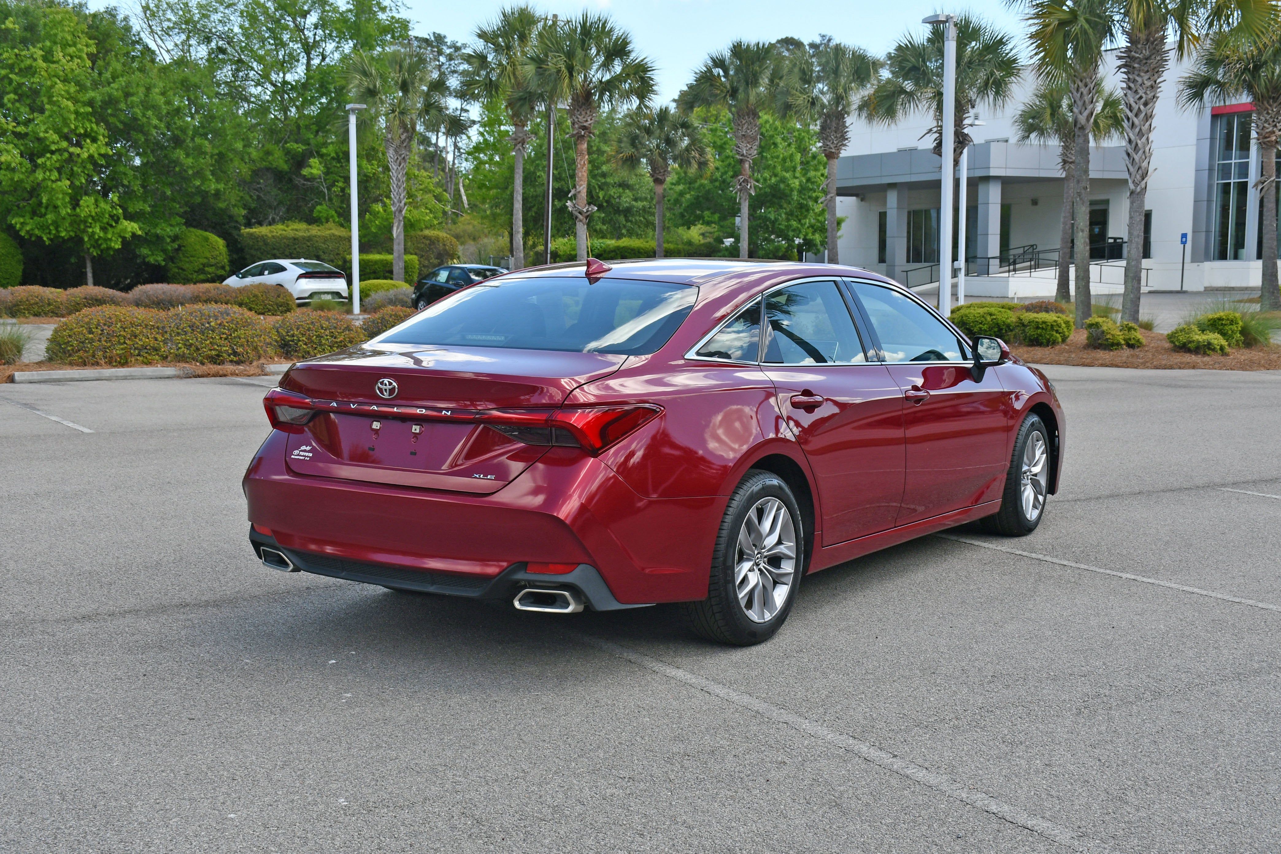 2019 Toyota Avalon XLE