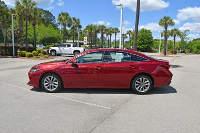 2019 Toyota Avalon XLE