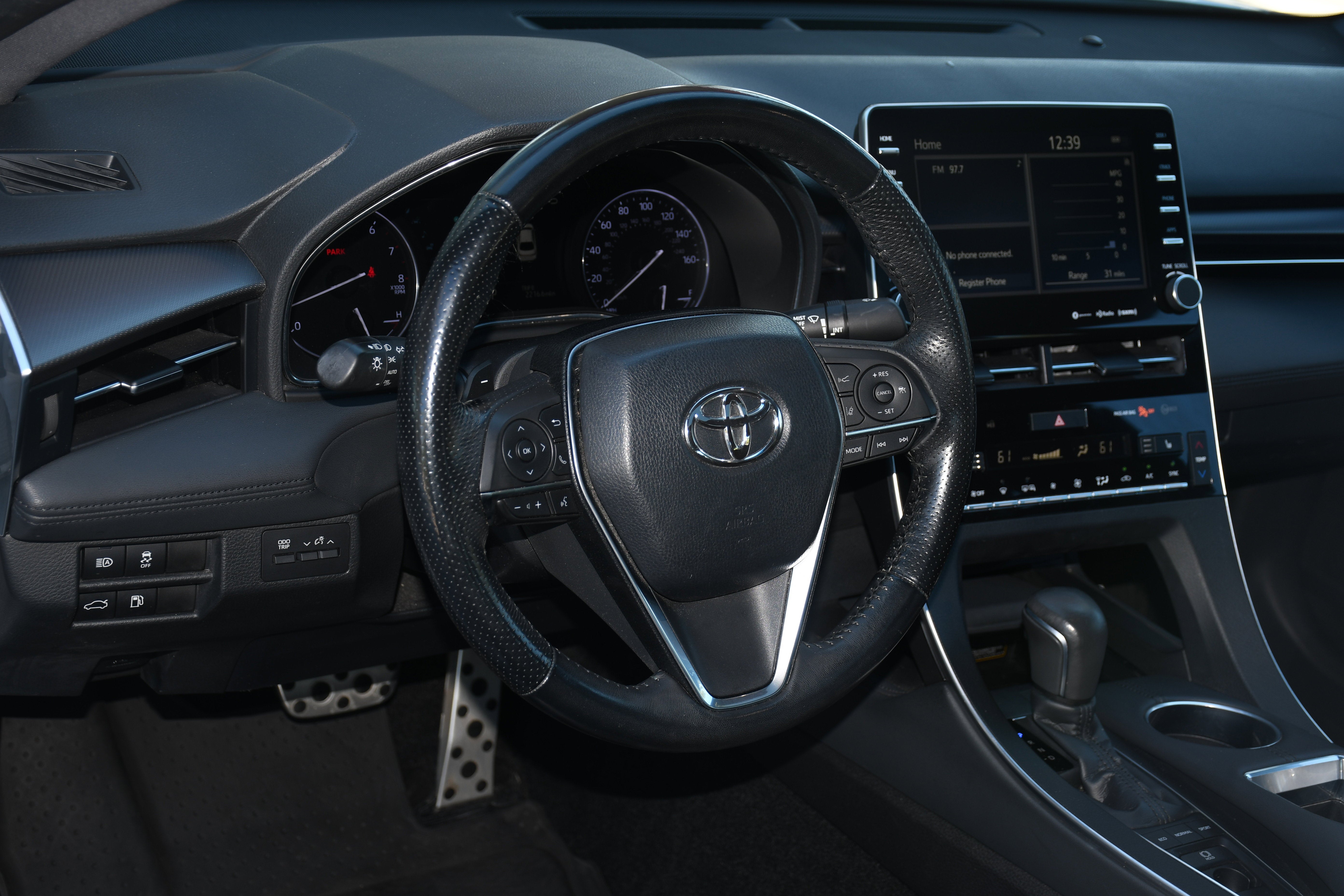 2019 Toyota Avalon XSE