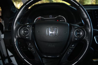 2022 Honda Ridgeline Black Edition