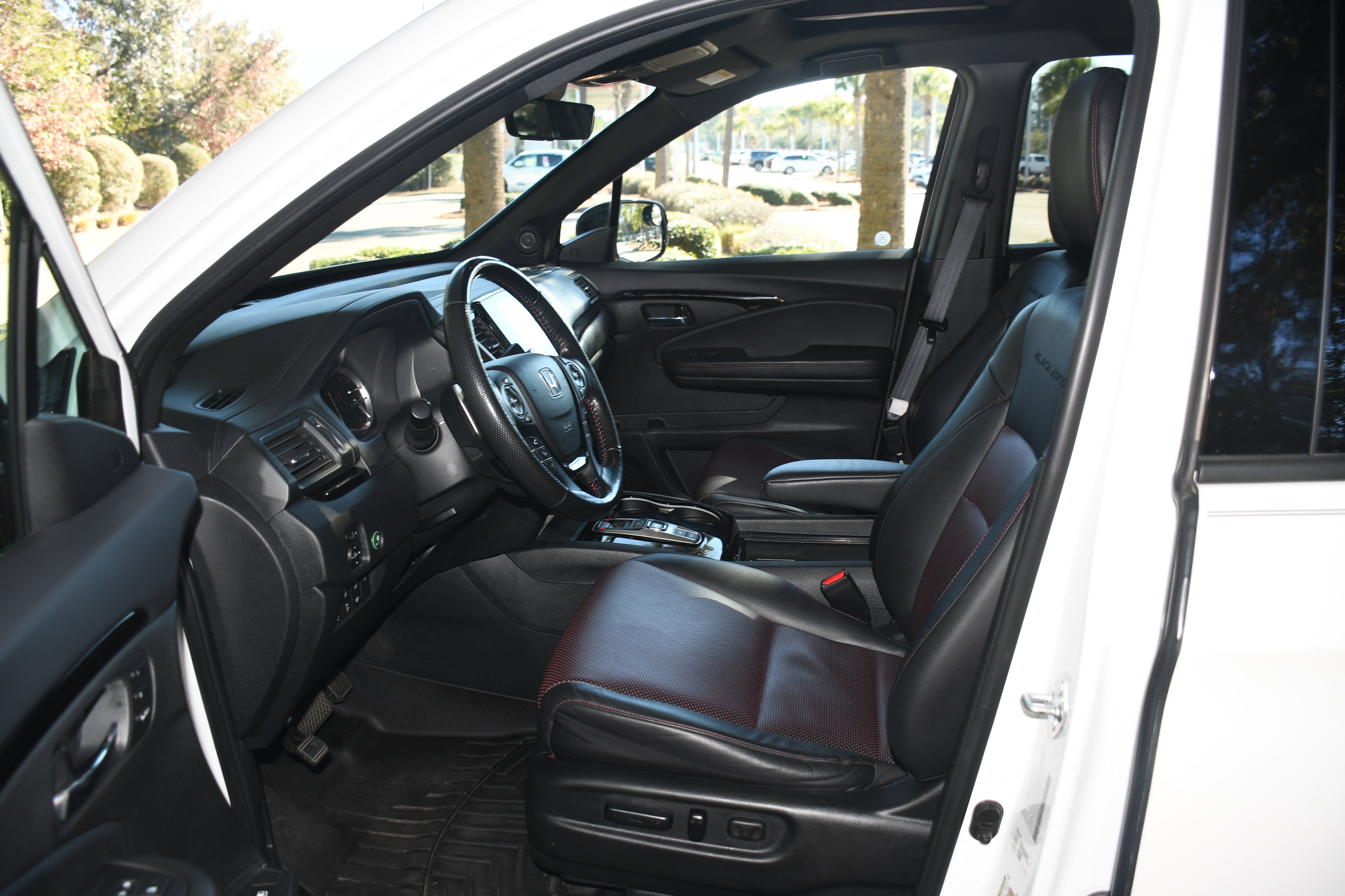 2022 Honda Ridgeline Black Edition