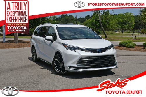 2025 Toyota Sienna Platinum