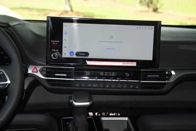 2025 Toyota Sienna Platinum
