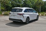 2025 Toyota Sienna Platinum