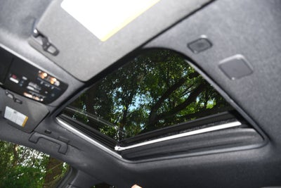 2025 Toyota Sienna Platinum