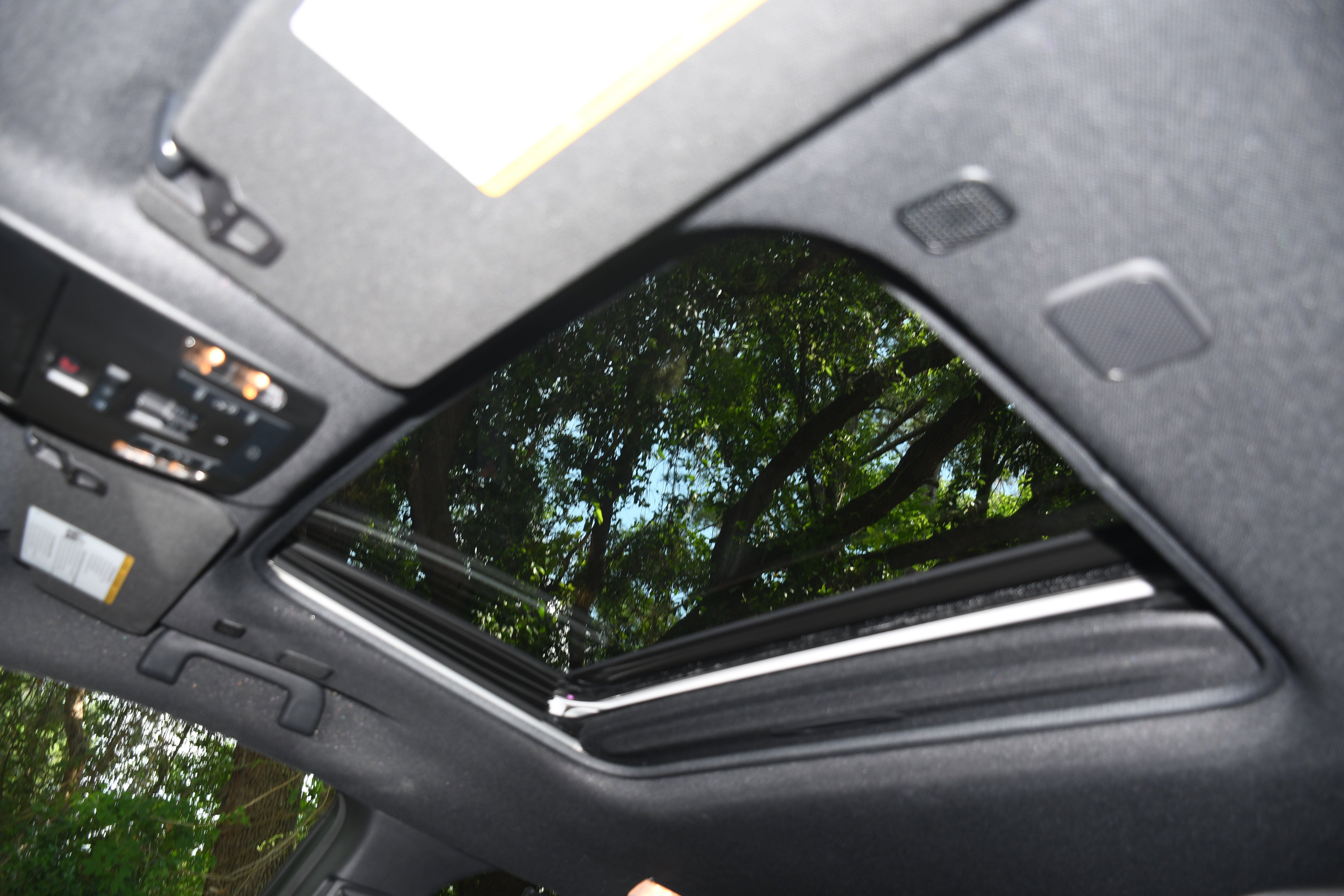 2025 Toyota Sienna Platinum