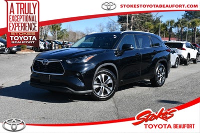 2022 Toyota Highlander Hybrid XLE