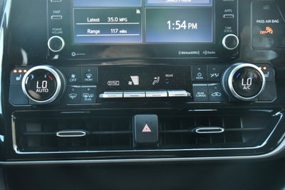 2022 Toyota Highlander Hybrid XLE