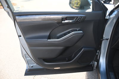 2020 Toyota Highlander Hybrid Limited