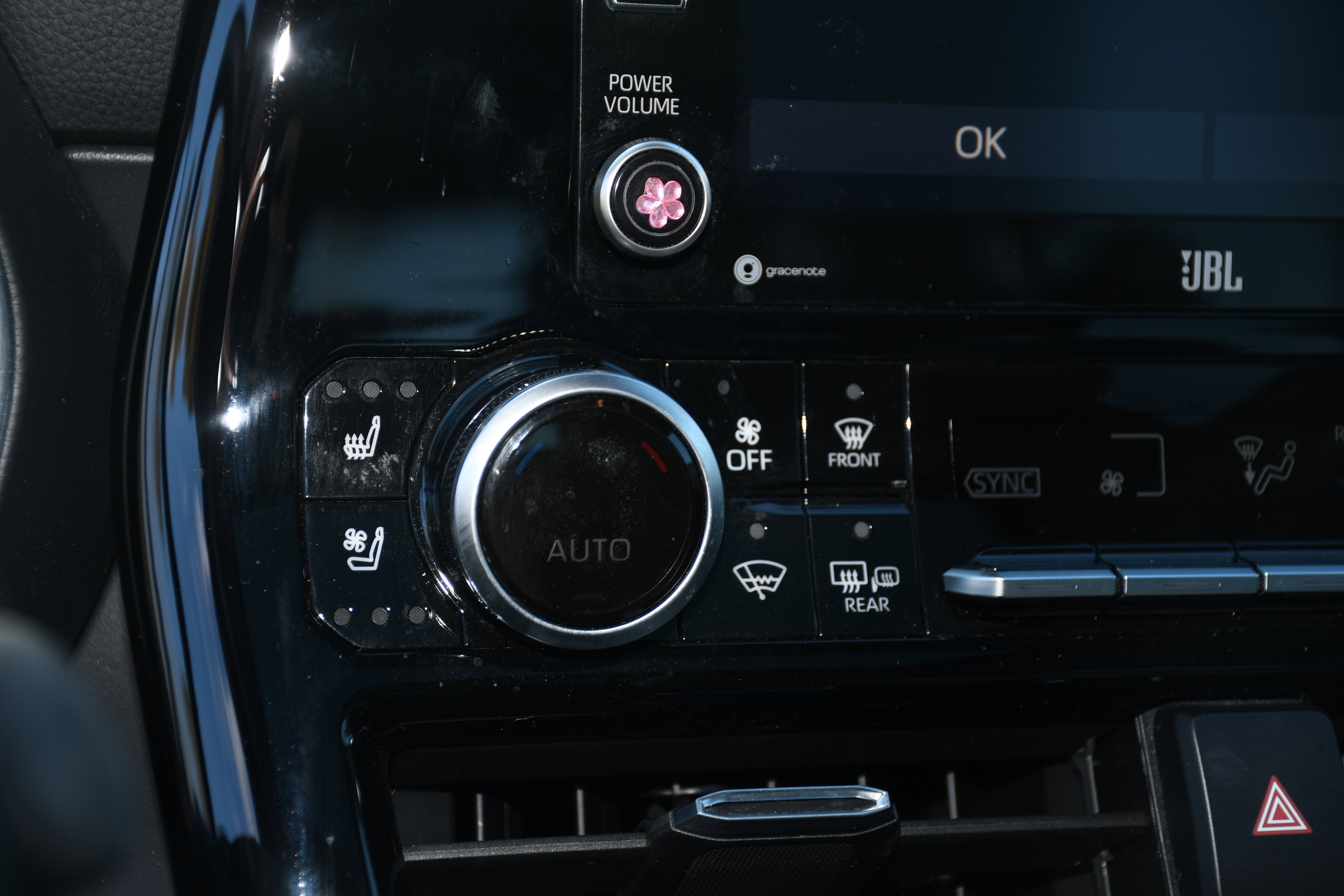 2020 Toyota Highlander Hybrid Limited