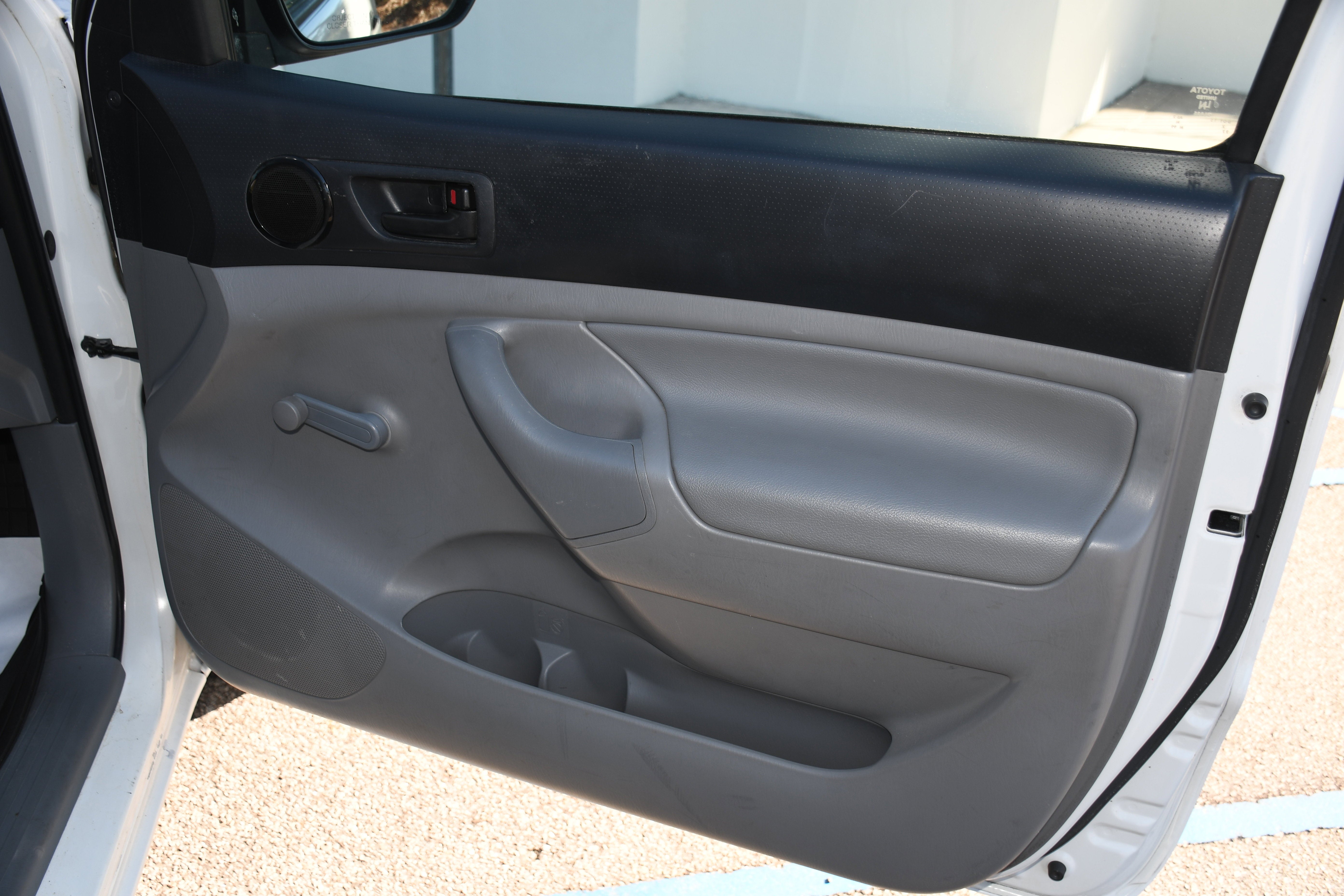 2014 Toyota Tacoma Base