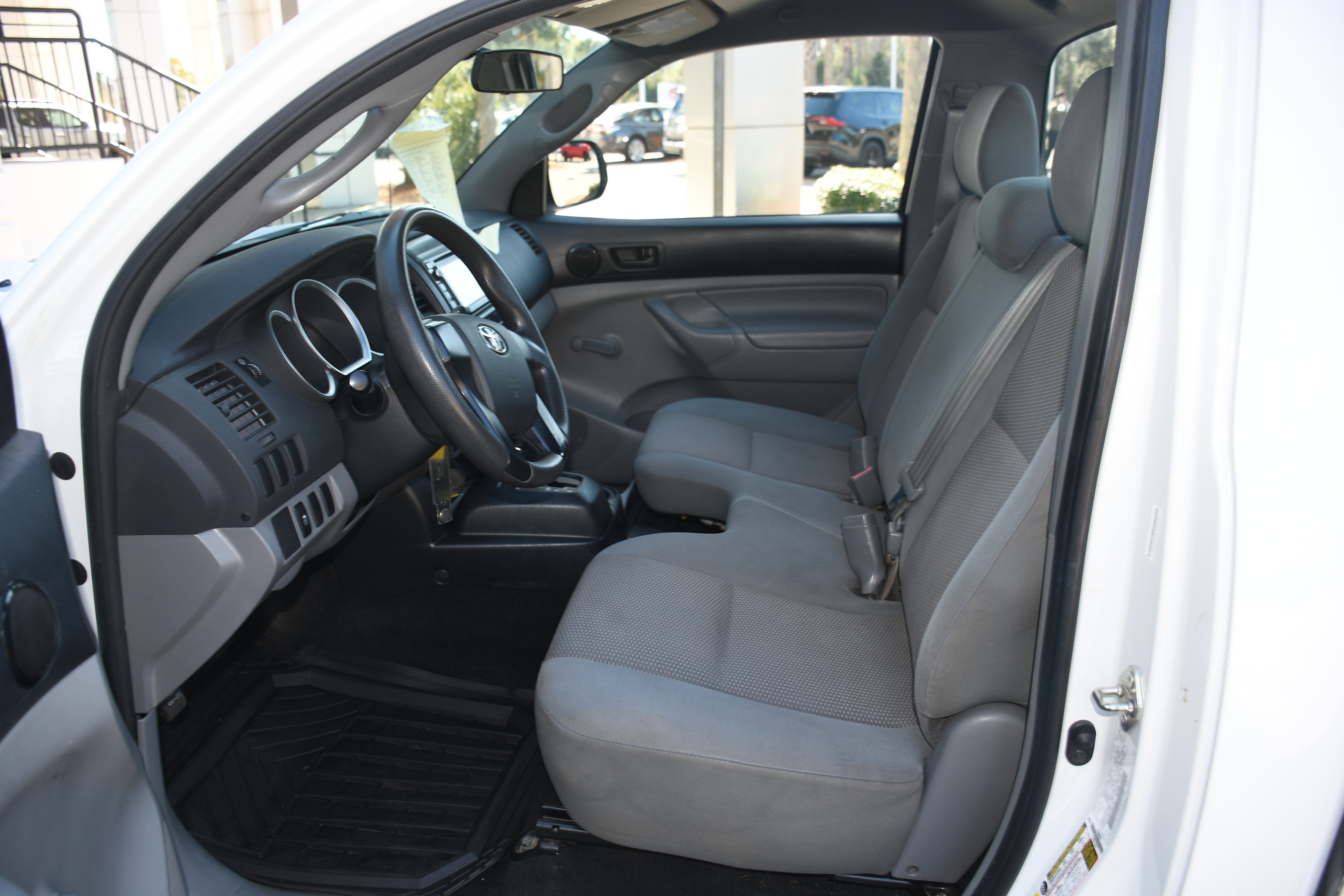 2014 Toyota Tacoma Base