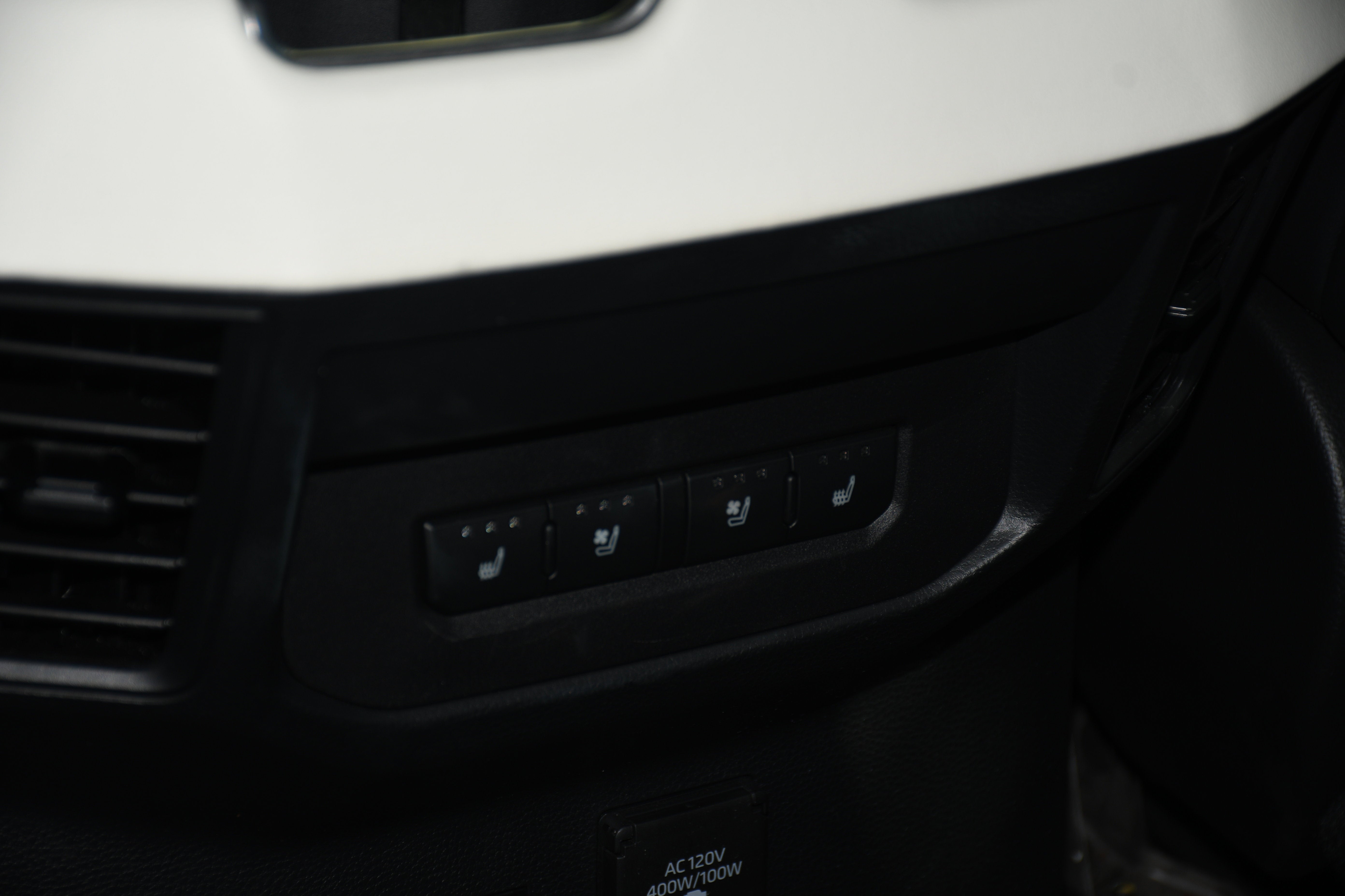 2023 Toyota Tundra Capstone Hybrid