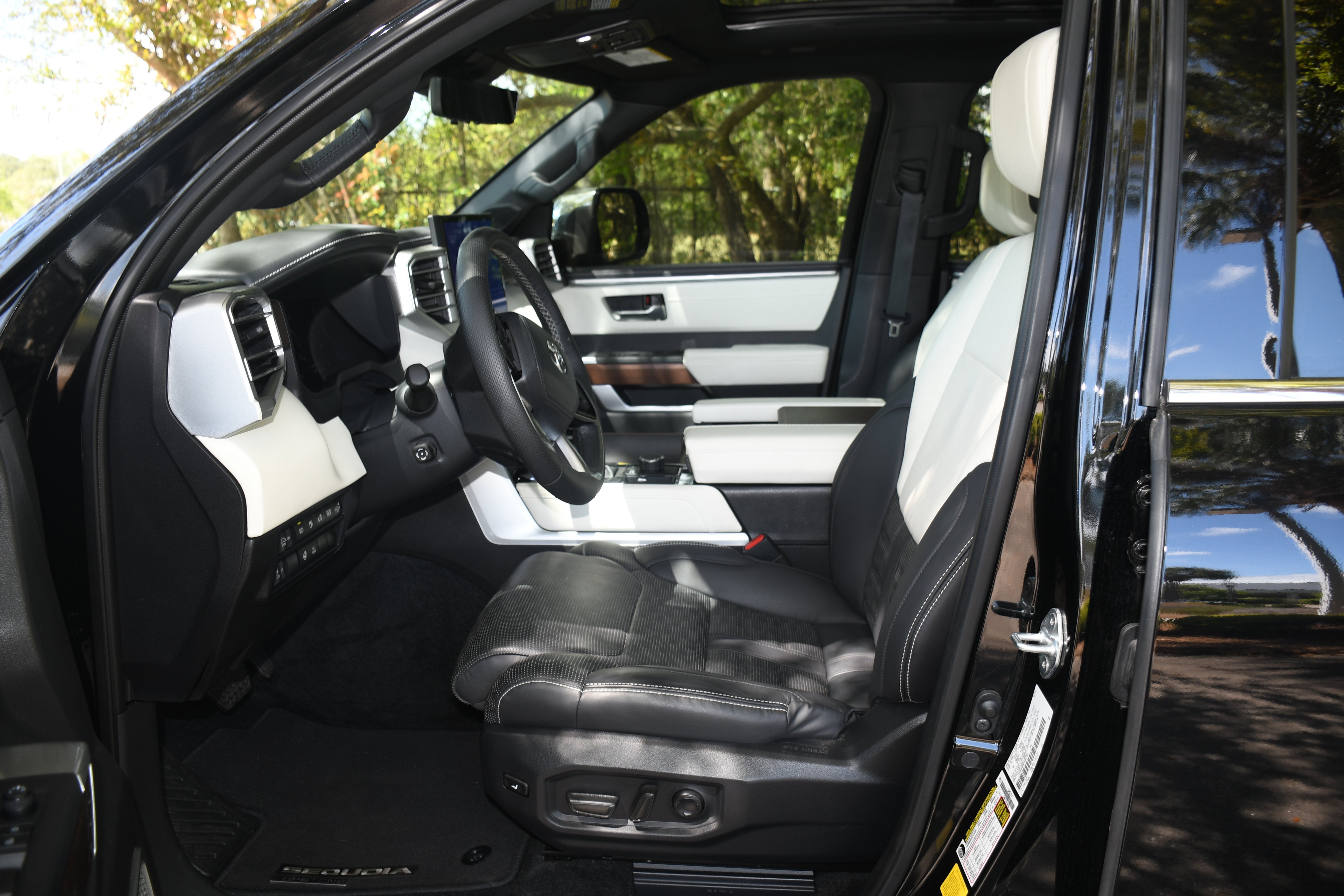 2024 Toyota Sequoia Capstone