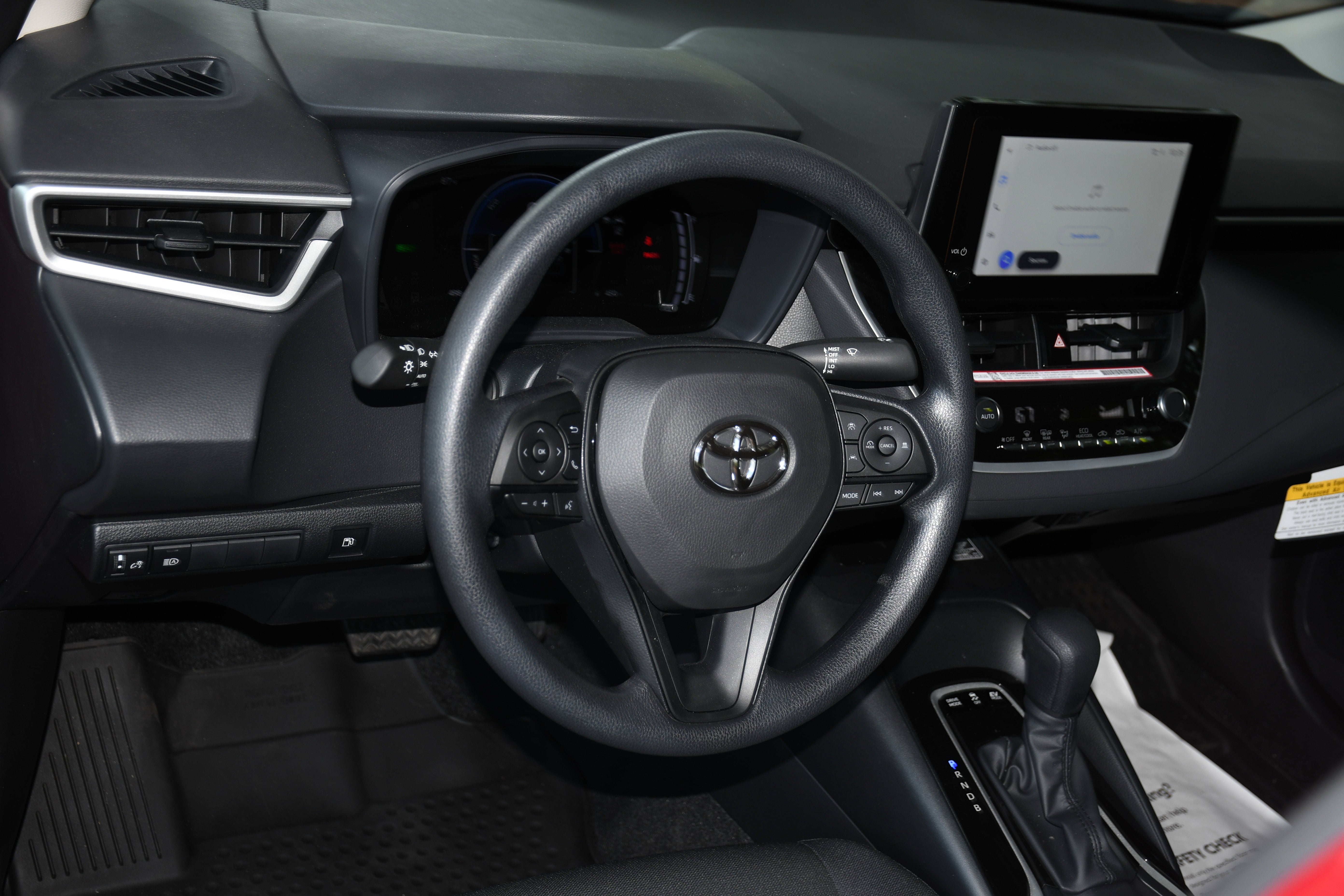 2026 Toyota Corolla Hybrid LE