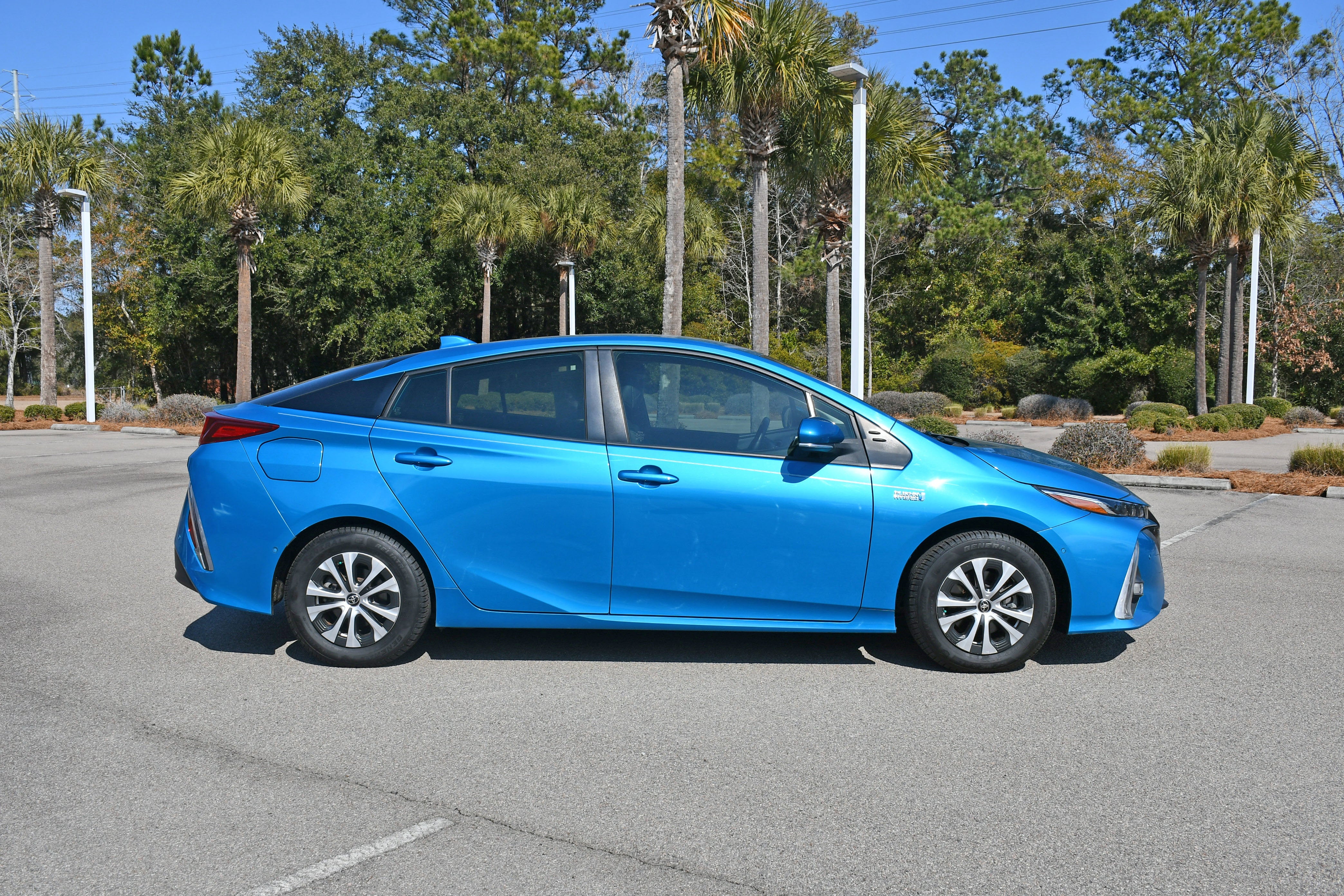 2021 Toyota Prius Prime LE