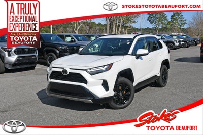 2025 Toyota RAV4 Hybrid SE