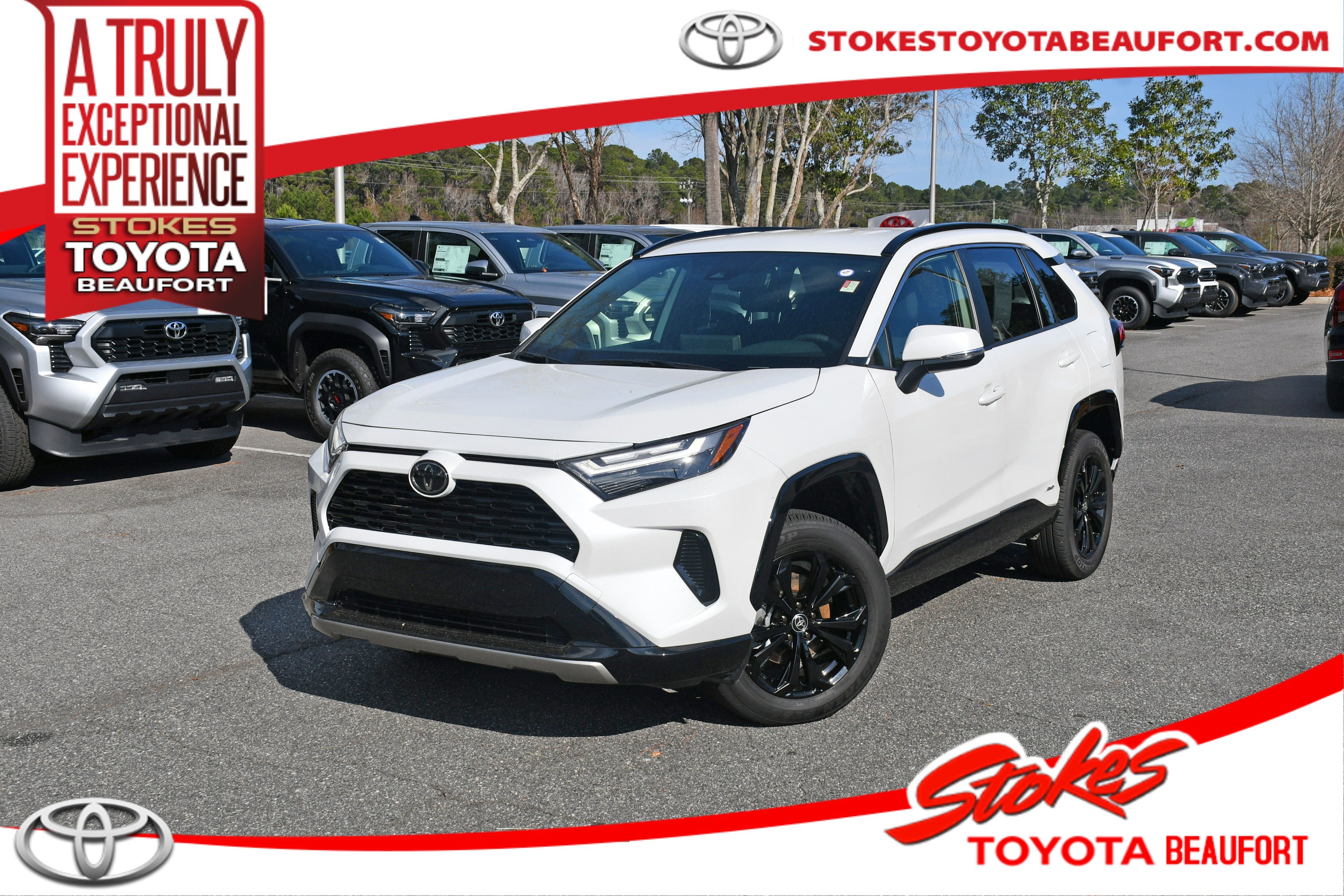 2025 Toyota RAV4 Hybrid SE