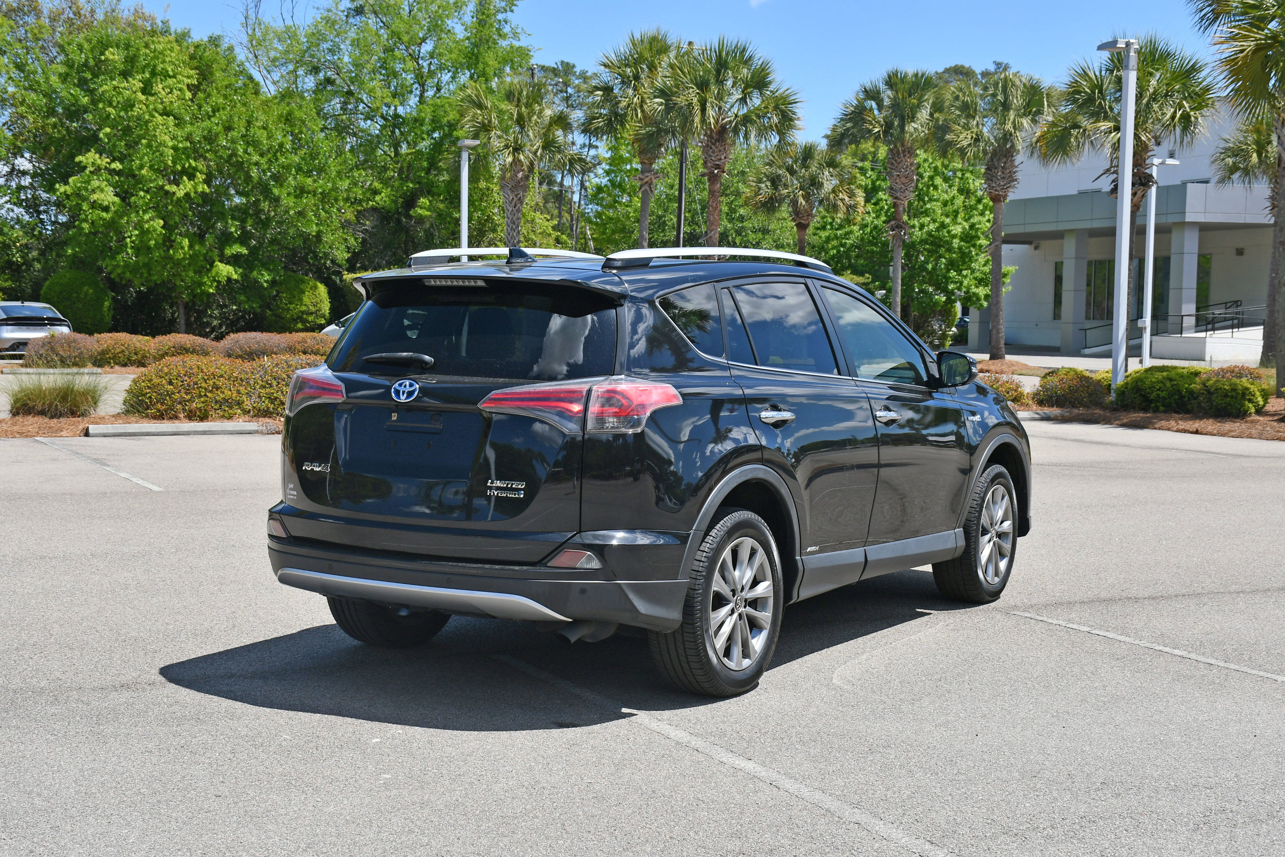 2016 Toyota RAV4 Hybrid Limited