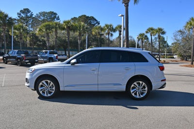 2021 Audi Q7 Premium Plus