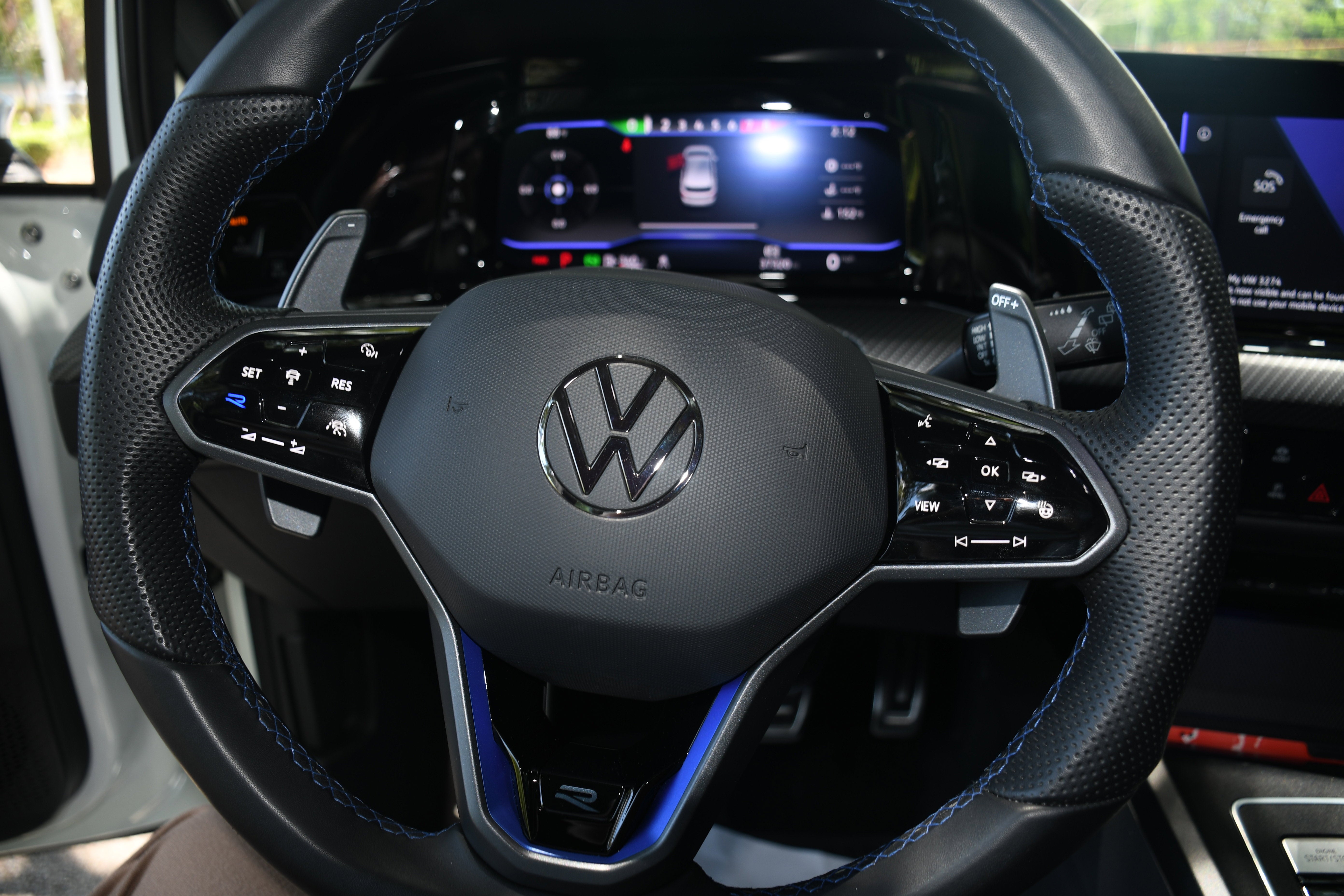 2024 Volkswagen Golf R 2.0T